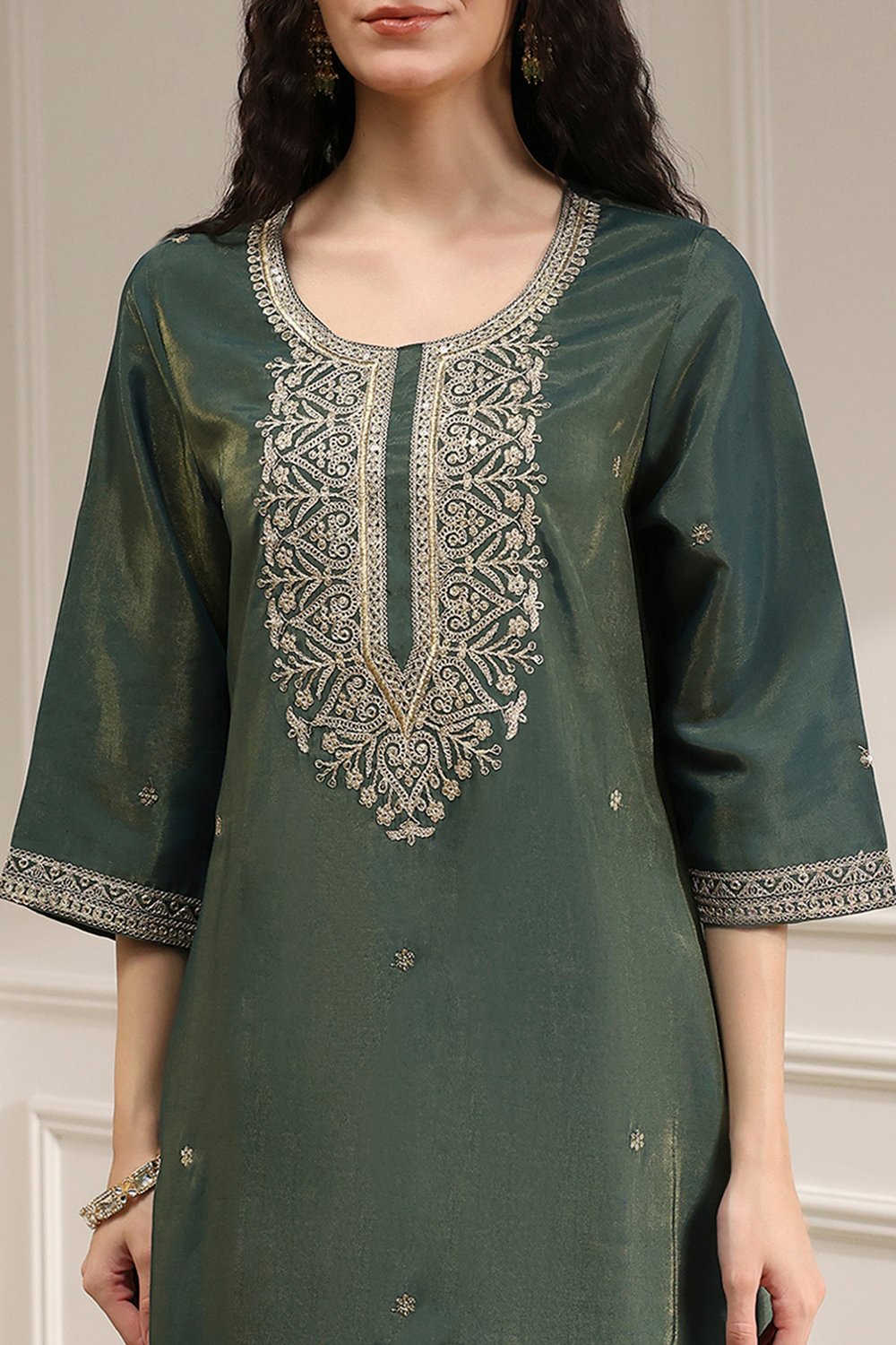 Green Viscose Rayon Straight Solid Suit Set image number 1