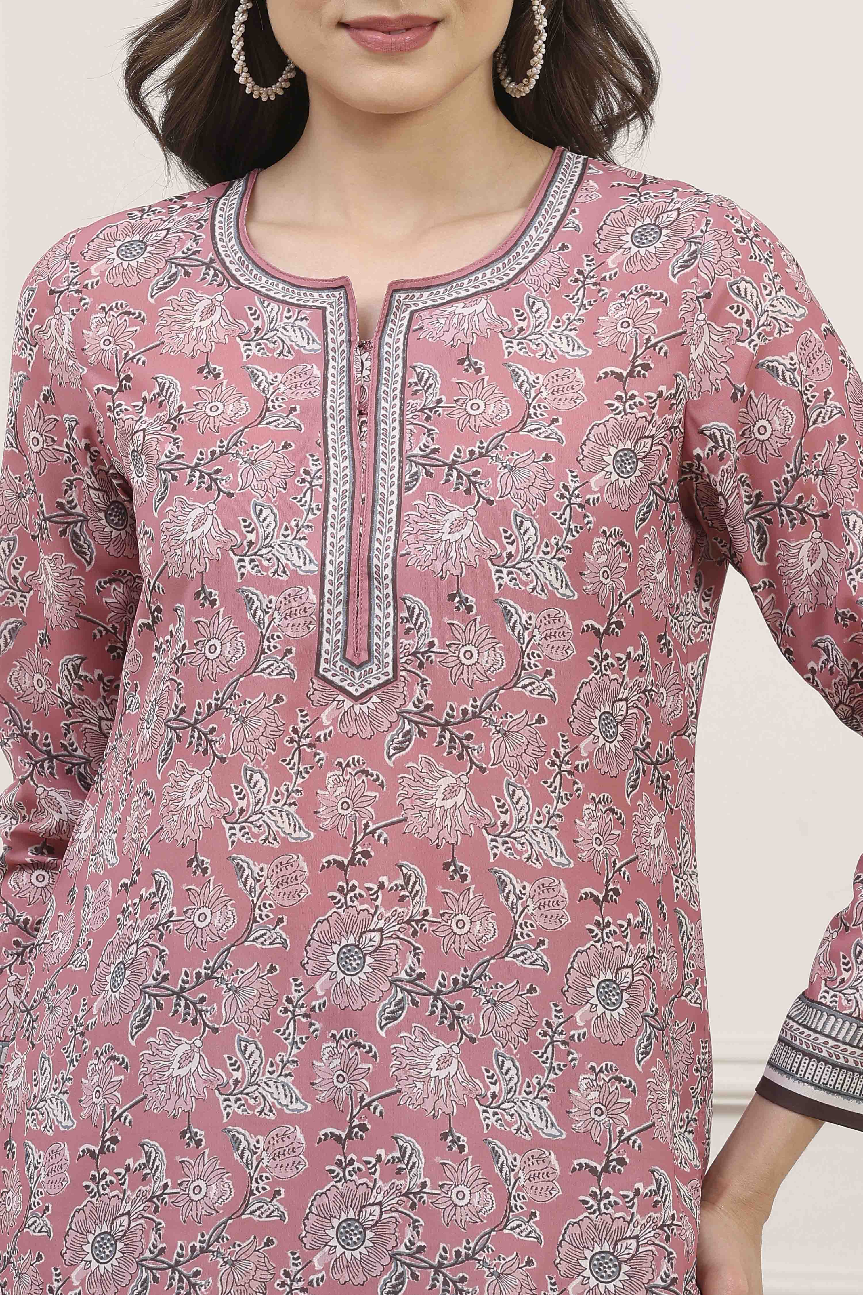 Rose Pink Polyester Straight Printed Kurti image number 1