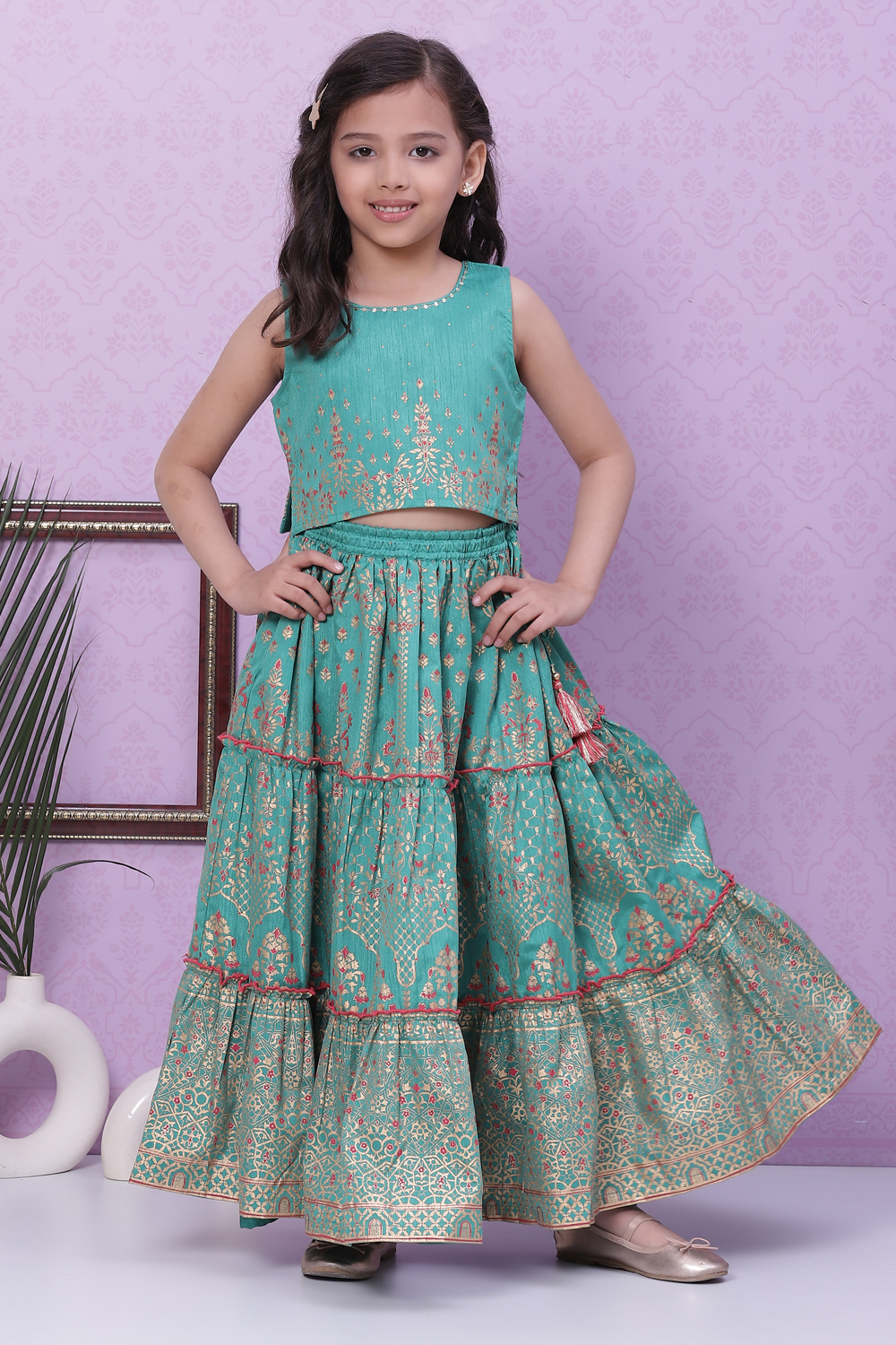Green Art Silk Flared Lehenga image number 6
