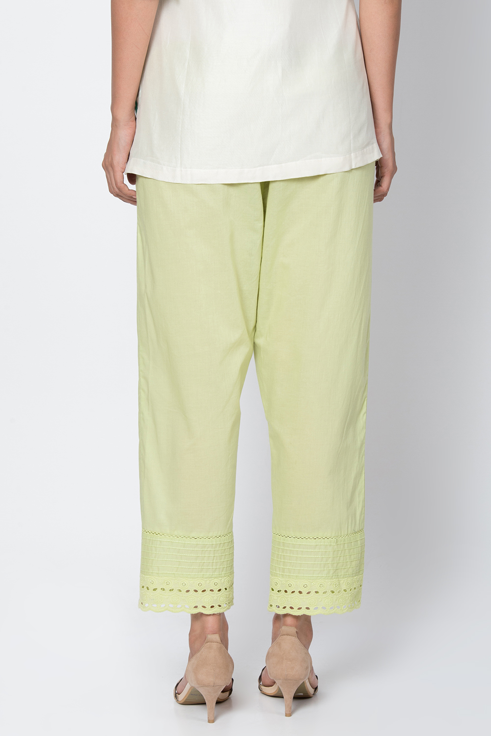 Red Cotton Solid Pant image number 4