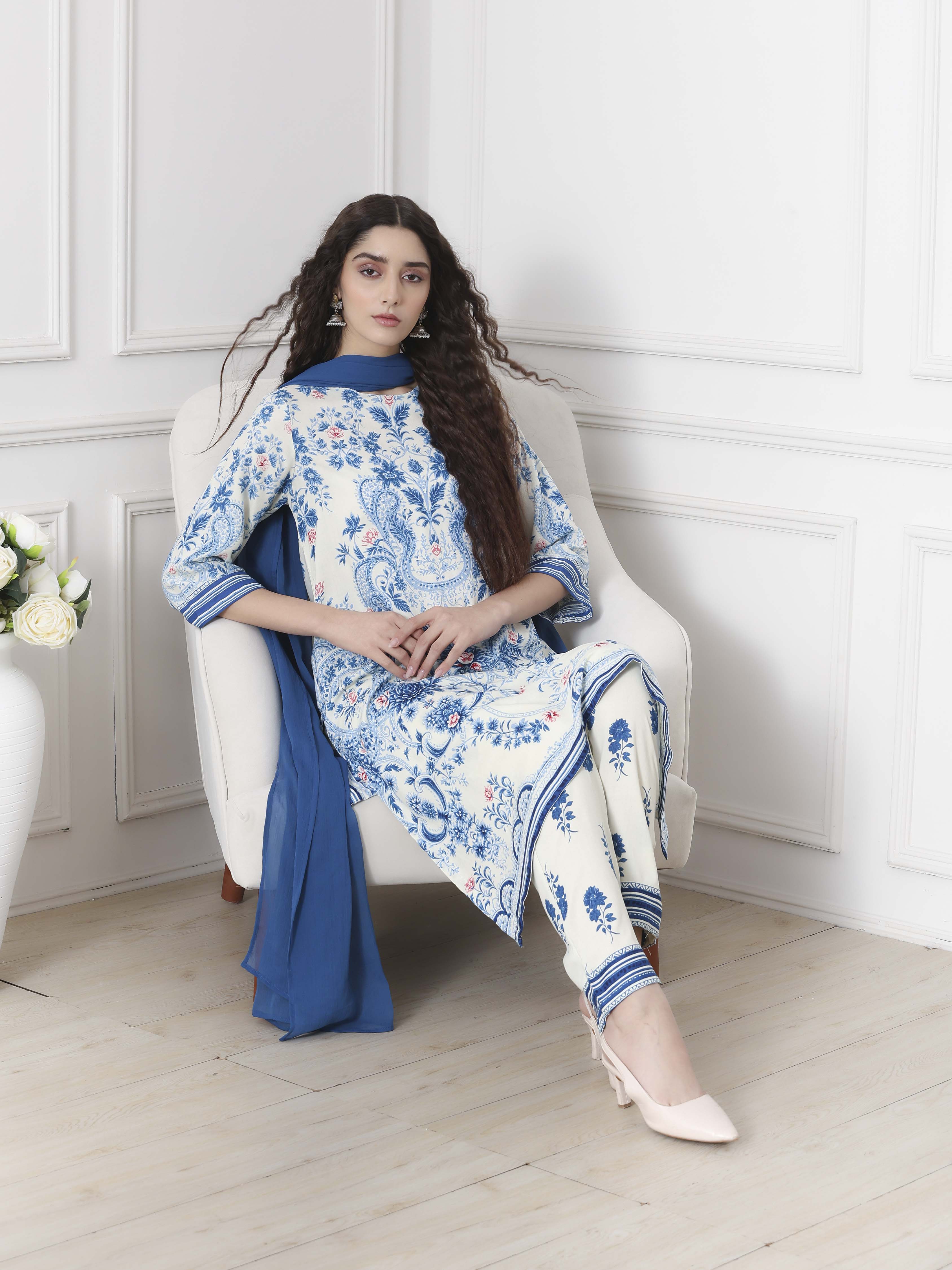 Pink and White Printed Straight Suit Set image number 0