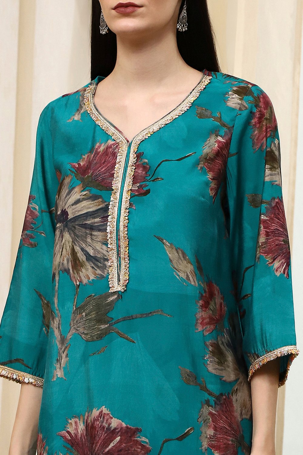 Blue Floral Printed Straight Kurta image number 1