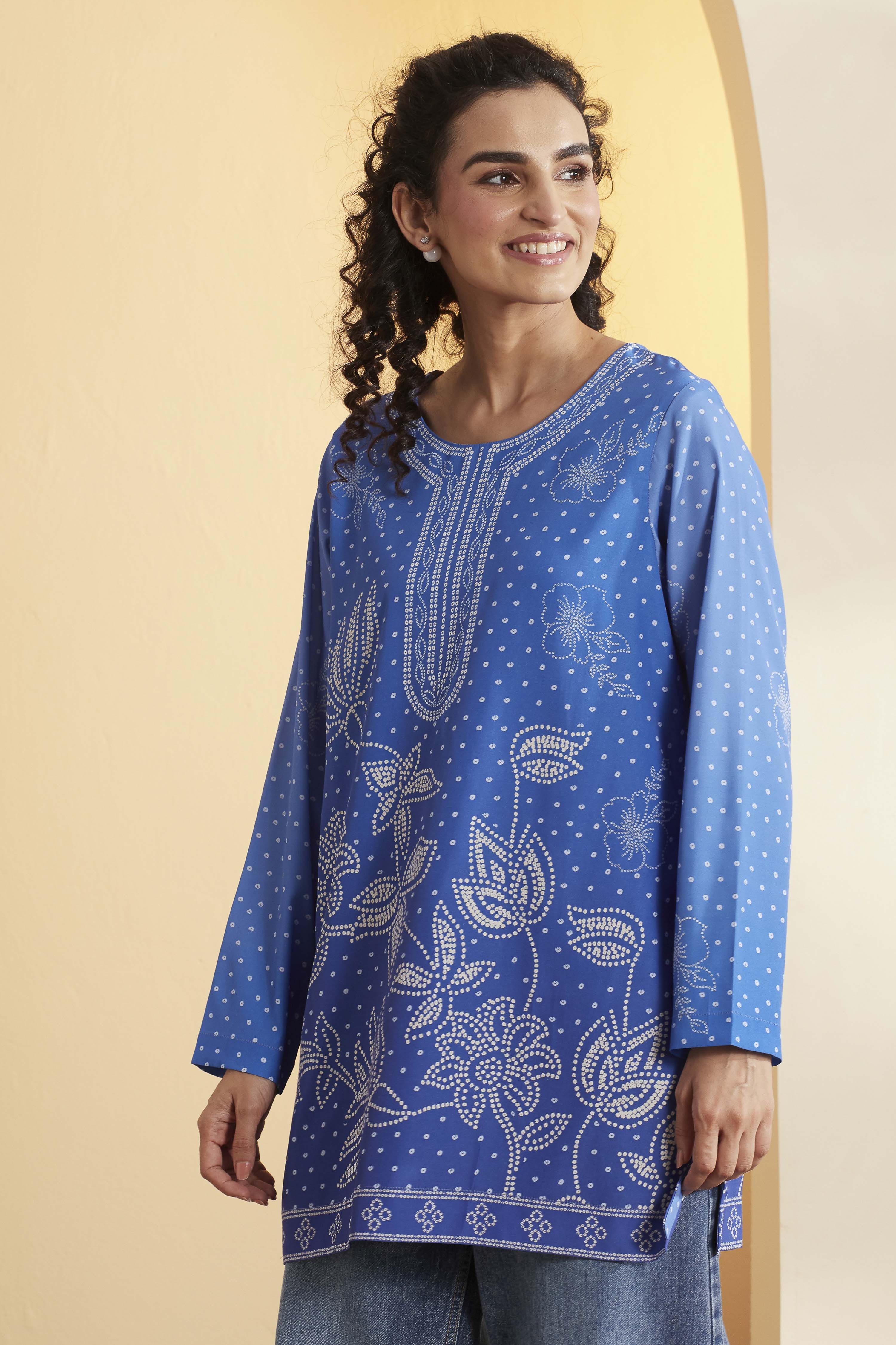 Blue Printed Straight Kurti image number 2