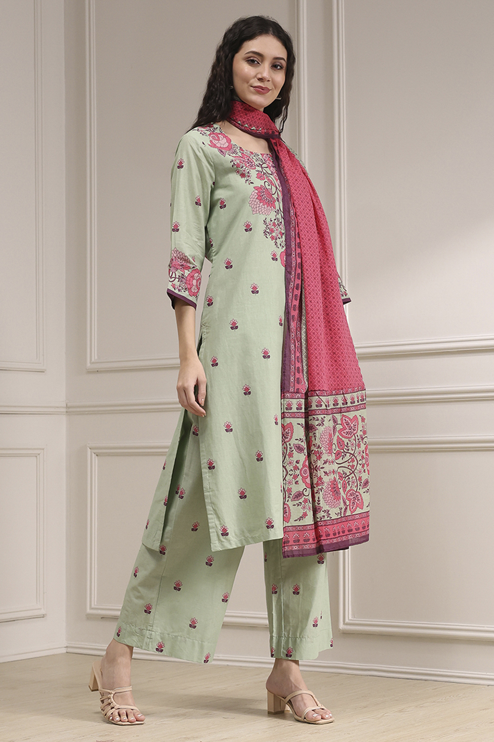 Sage Green Cotton Printed Straight Suit Set image number 5