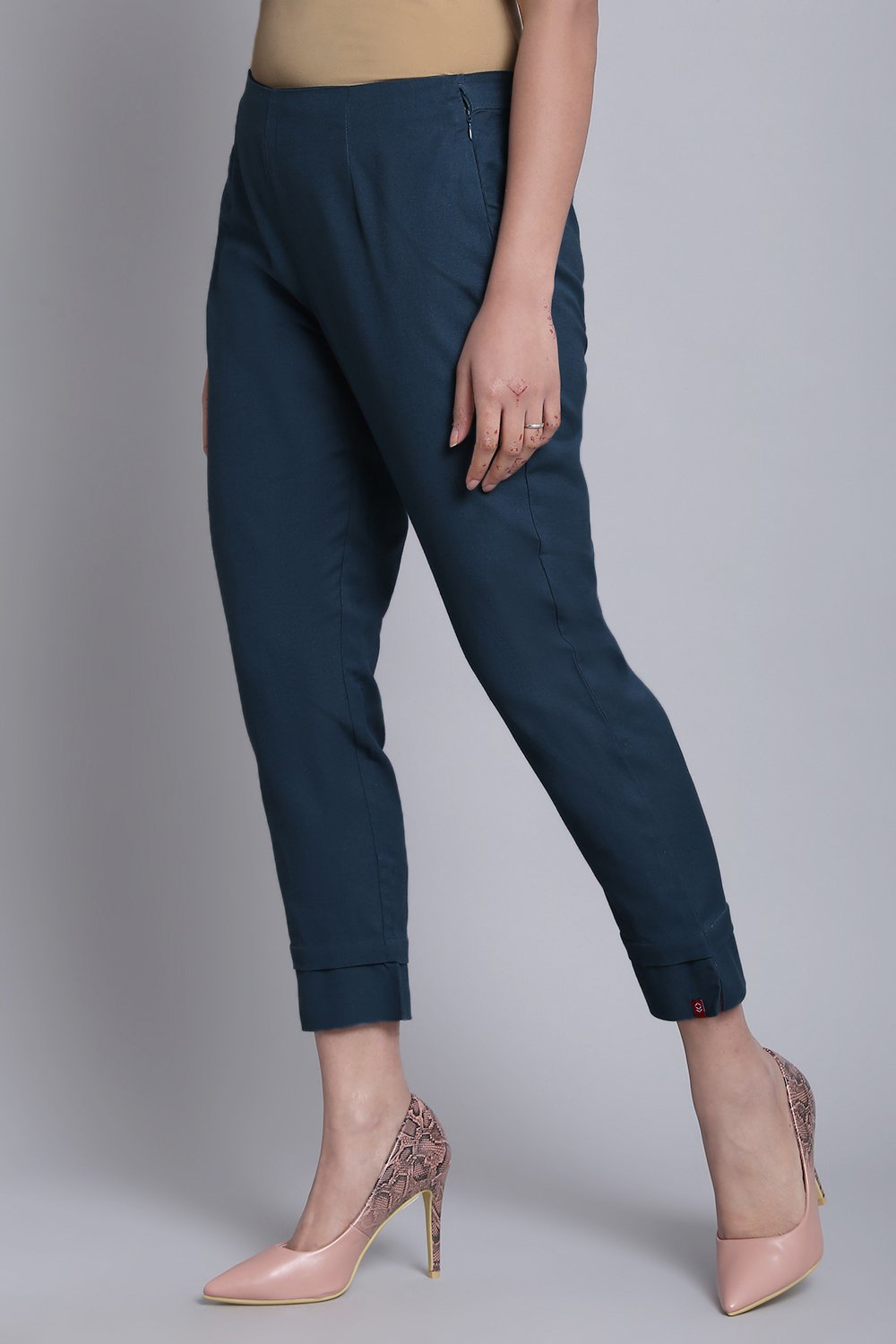 Green Bay Cotton Blend Solid Pant image number 3