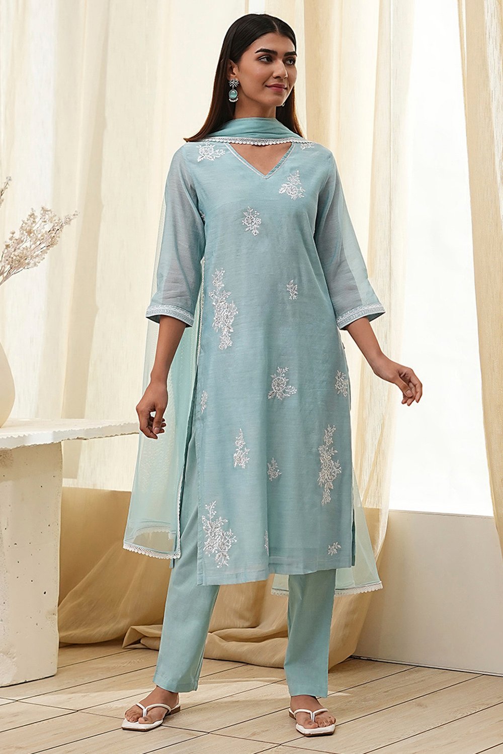 Aqua Embroidered Straight Suit Set image number 6