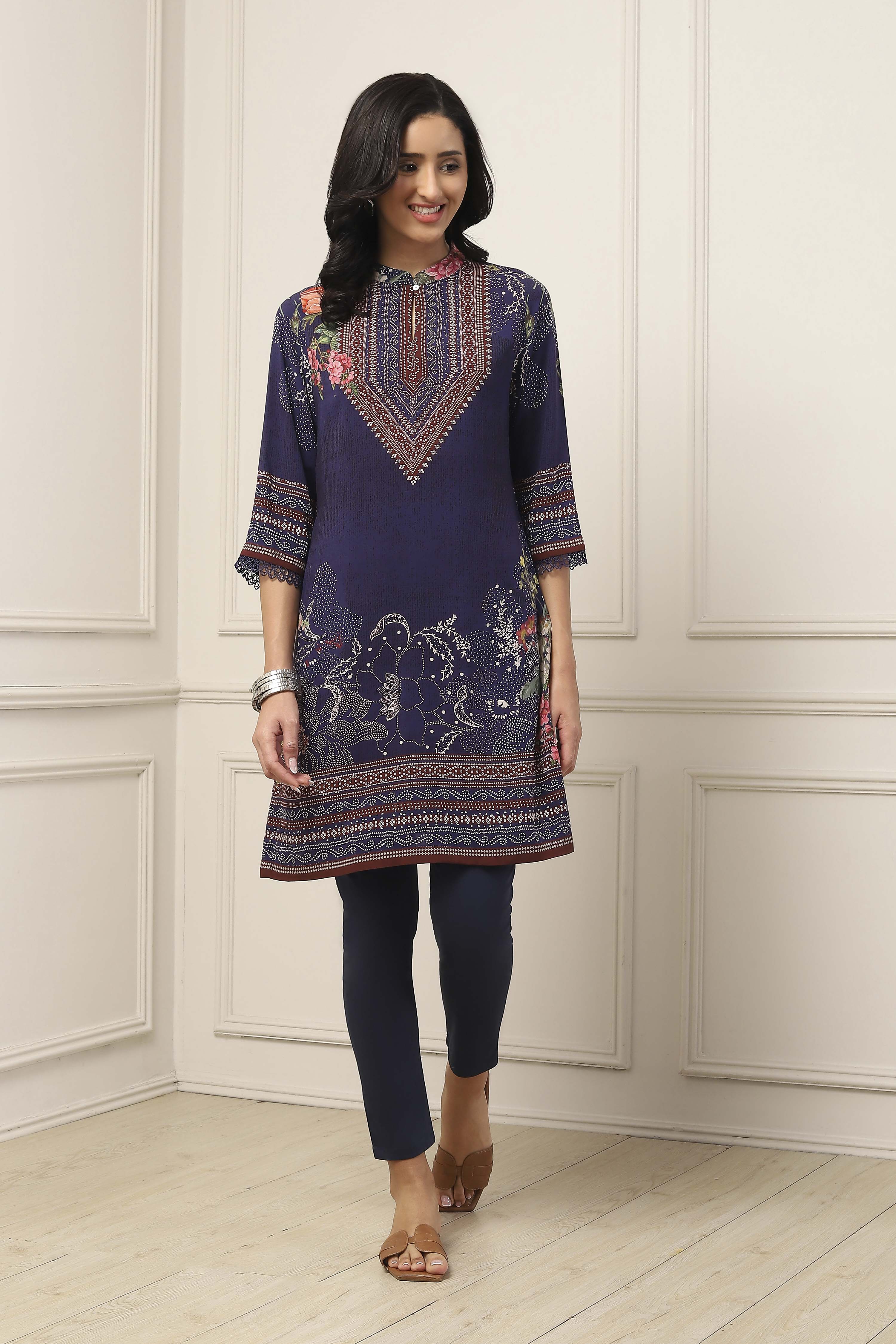 Blue Viscose Rayon Ethnic Motif Printed Straight Kurta image number 5