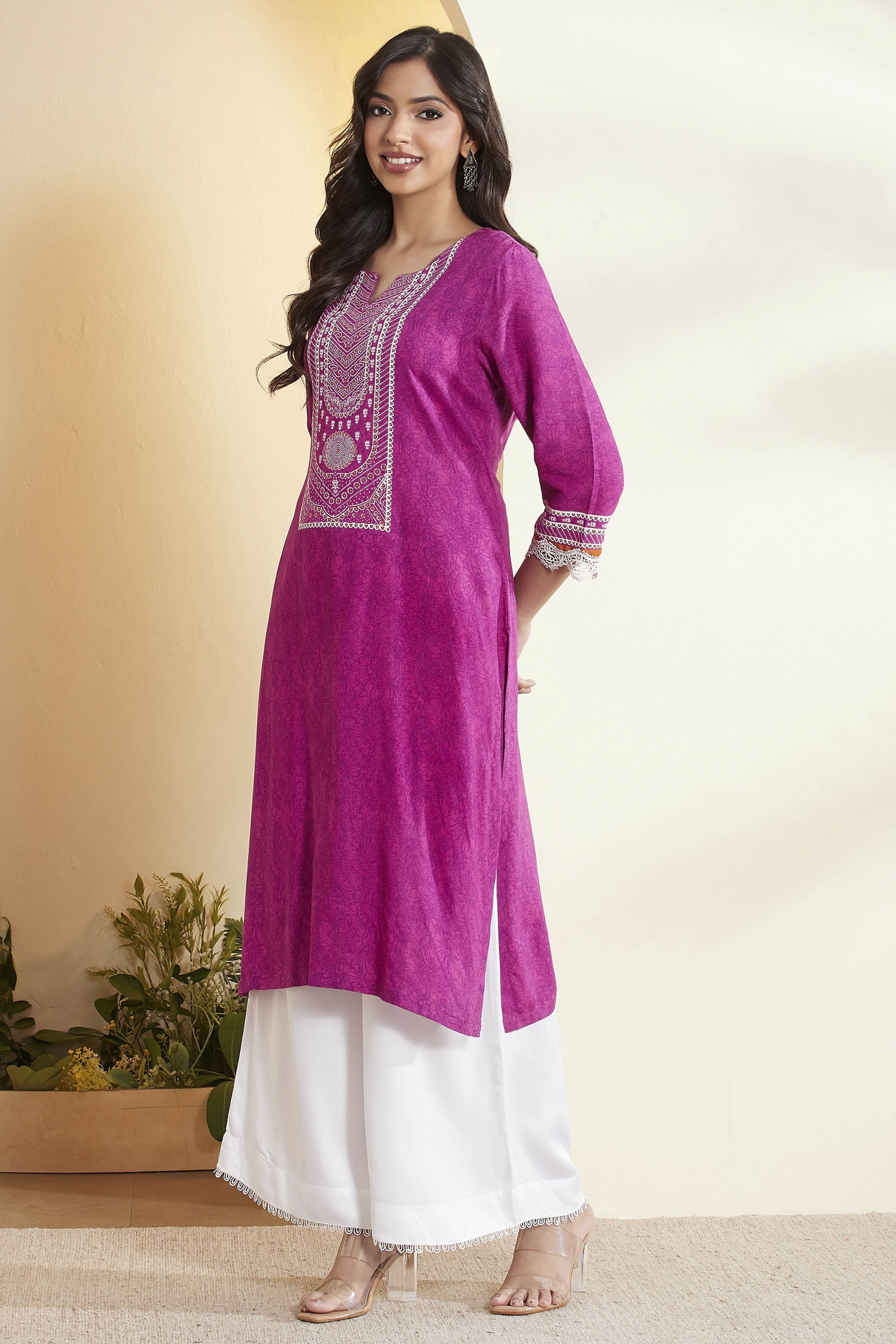 Purple Viscose Rayon Printed Straight Kurta image number 3