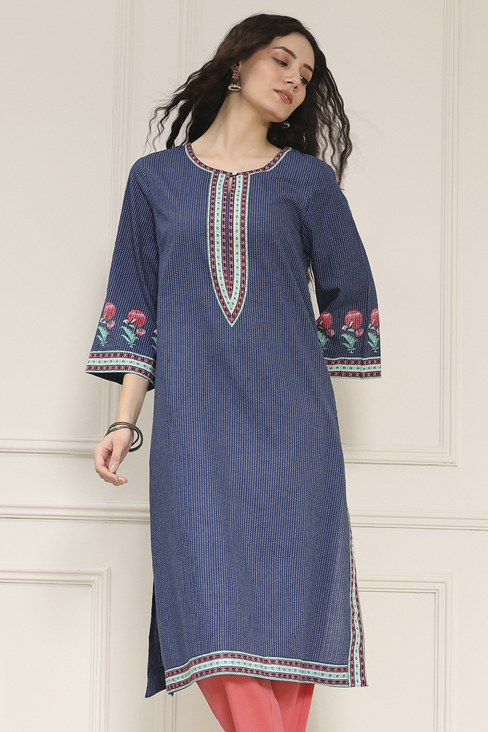 Indigo Blue Cotton Straight Printed Kurta image number 6