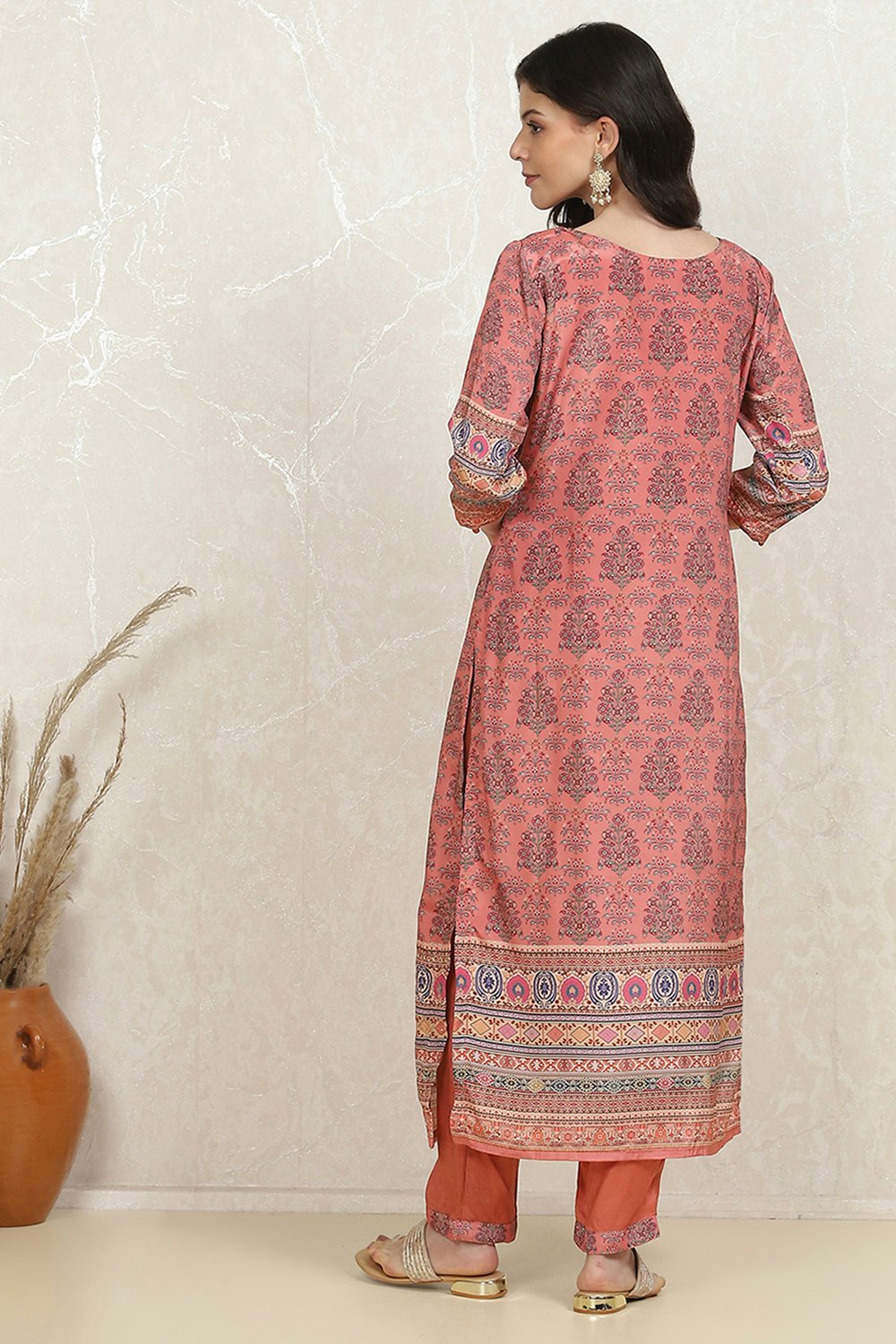 Pink Crepe Printed Unstitched Suit Set image number 5