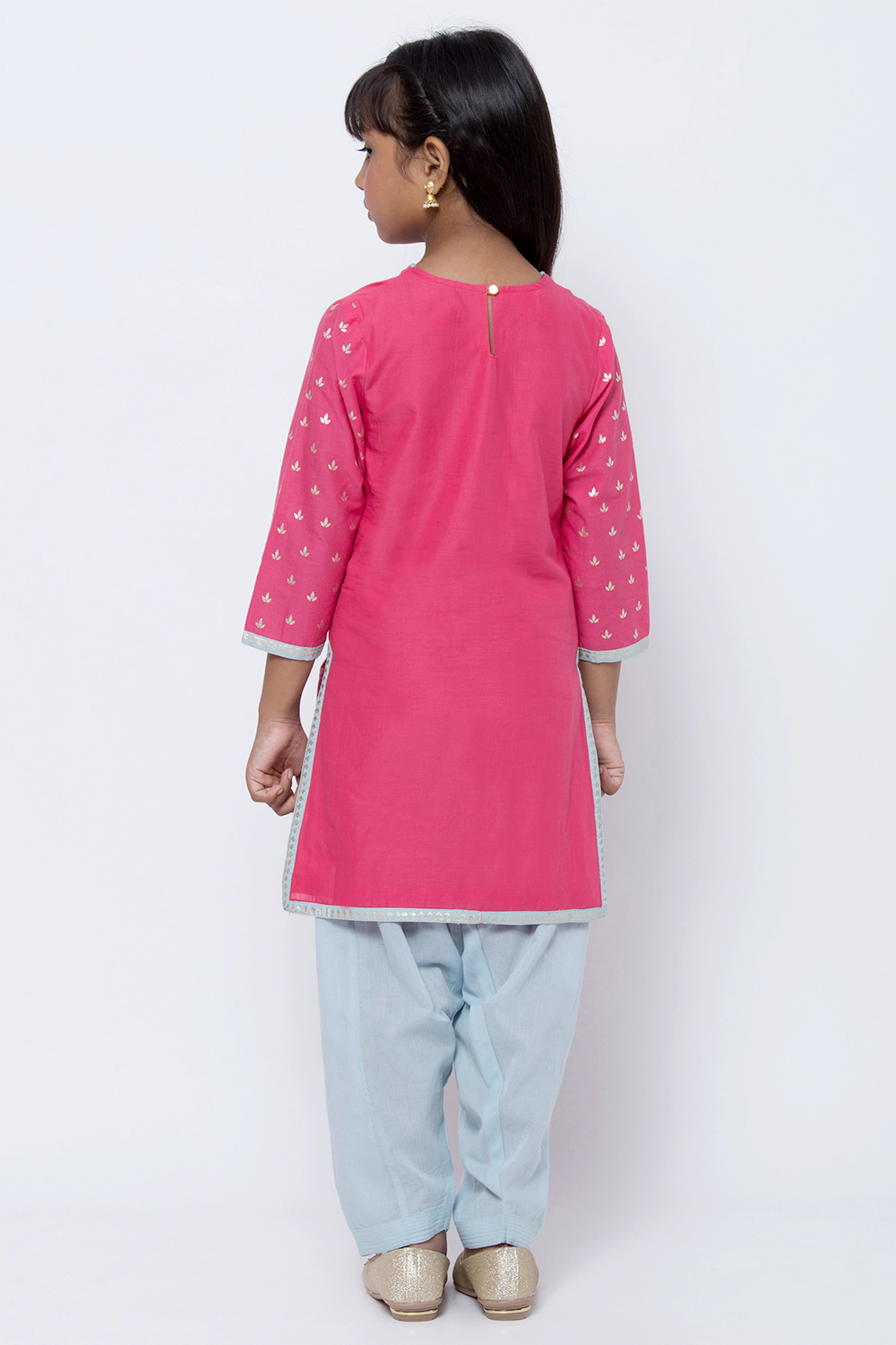 Pink And Blue Cotton Straight Kurta Salwar Suit Set image number 4