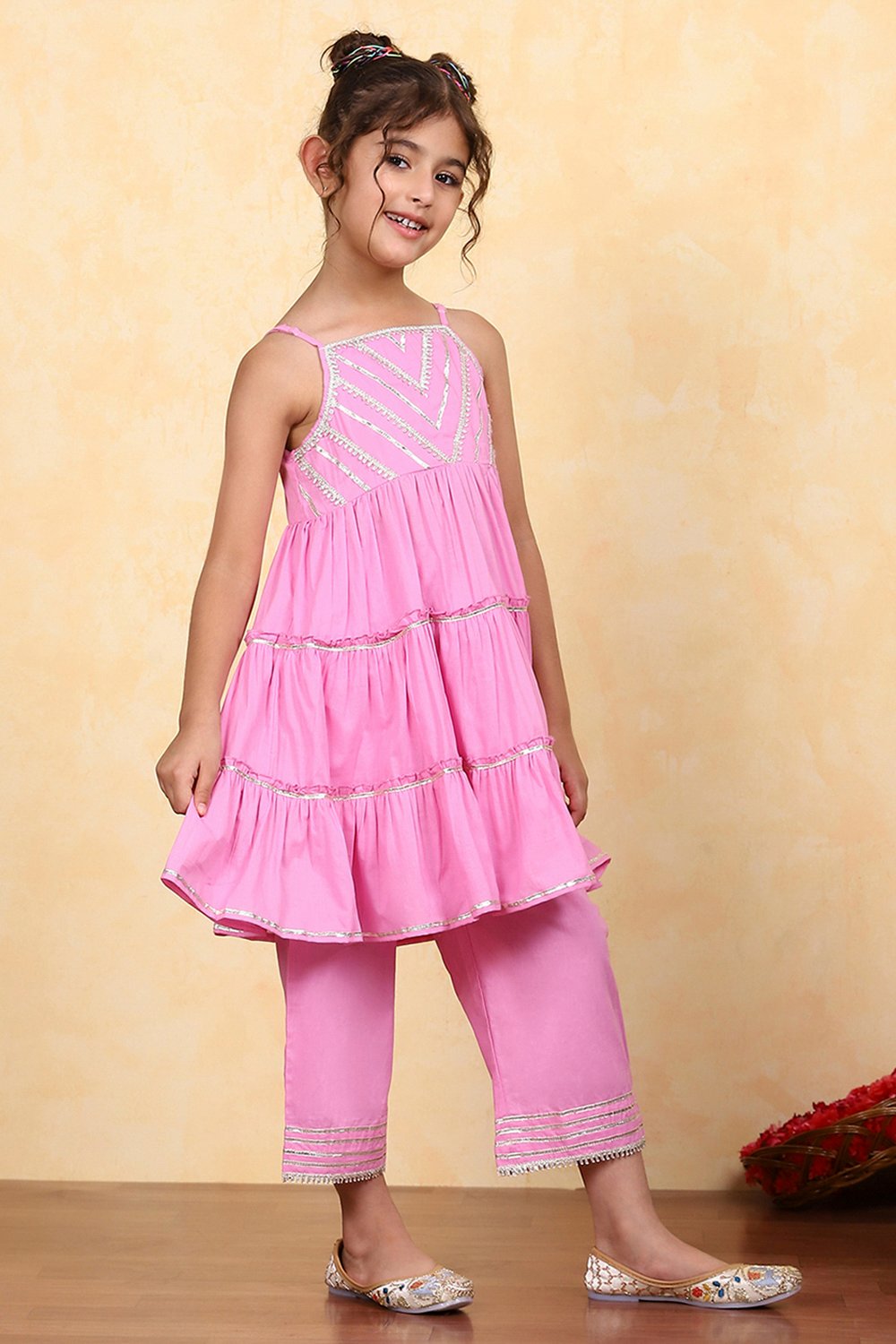 Pink Cotton Dyed Tiered Kurta Pants Set image number 5