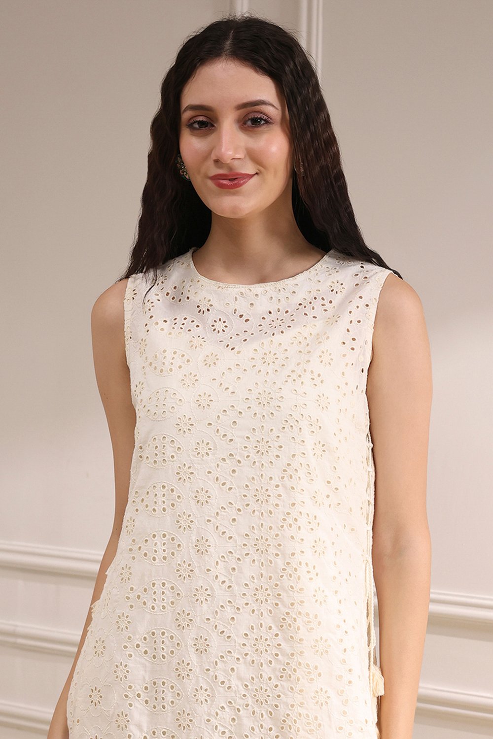 Off White Cotton Layered Suit Set image number 1