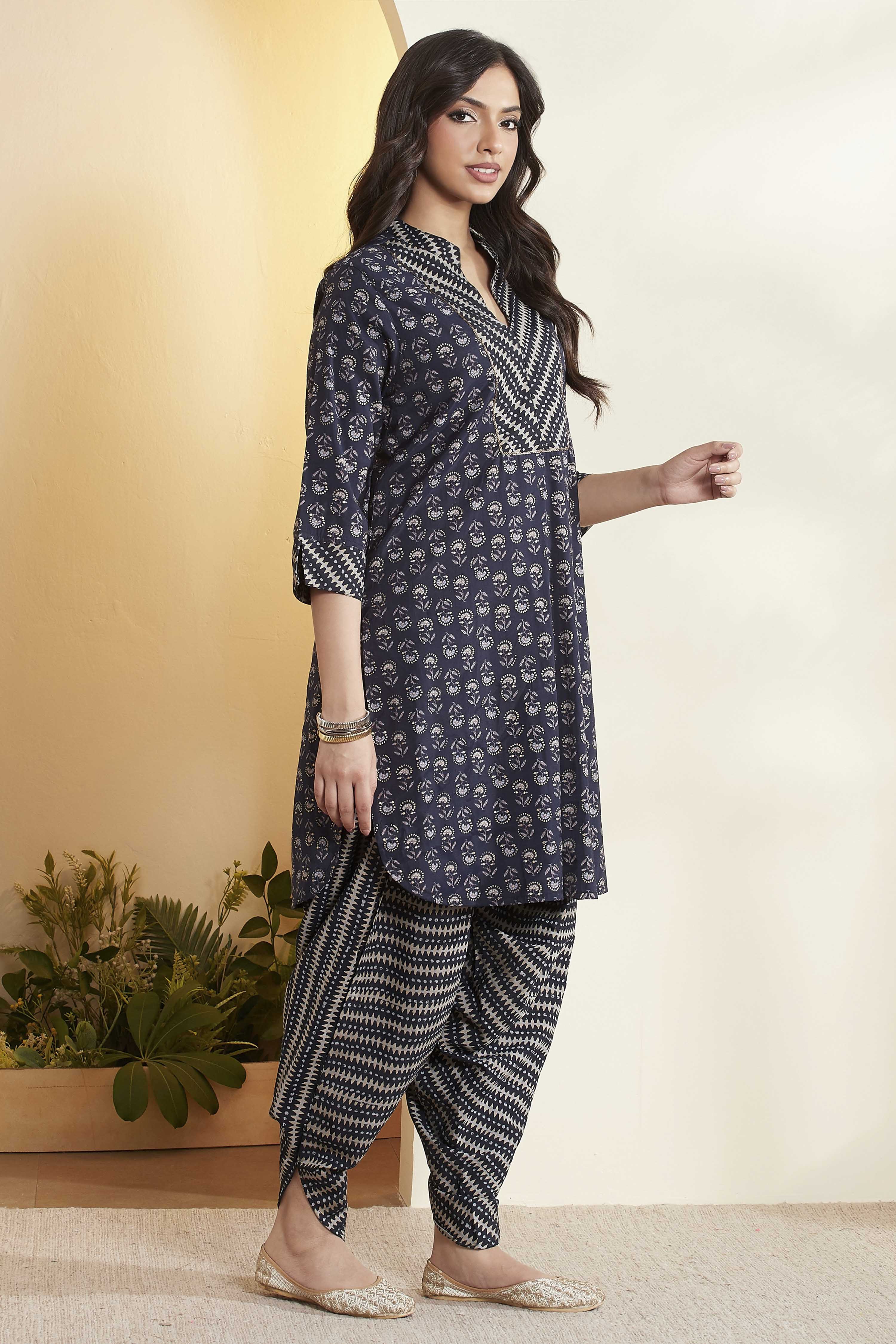 Indigo Polyester Straight Kurta Dhoti Pant Set image number 5