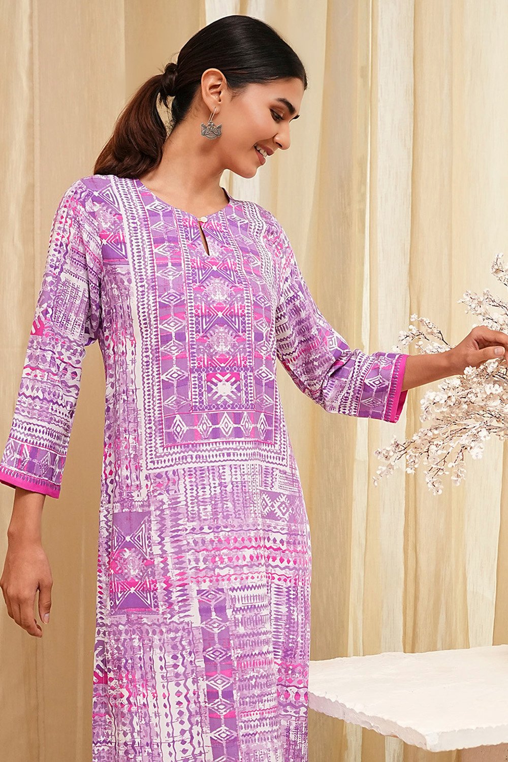 Lavender Printed Straight Kurta image number 0