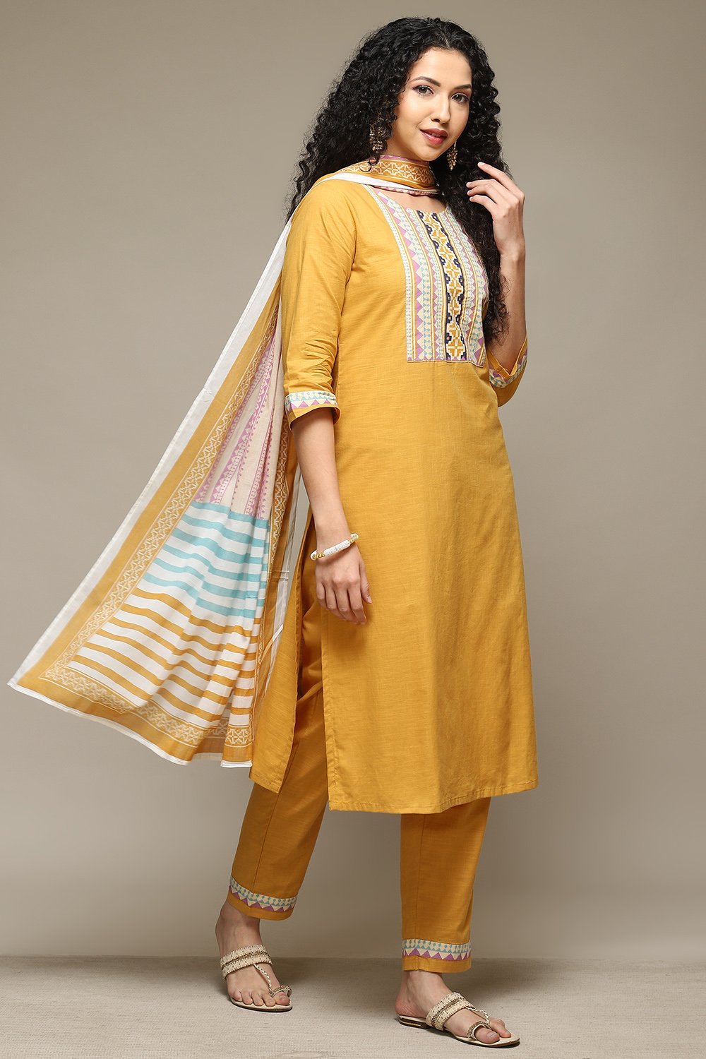 Black Cotton Straight Kurta Pant Suit Set image number 6