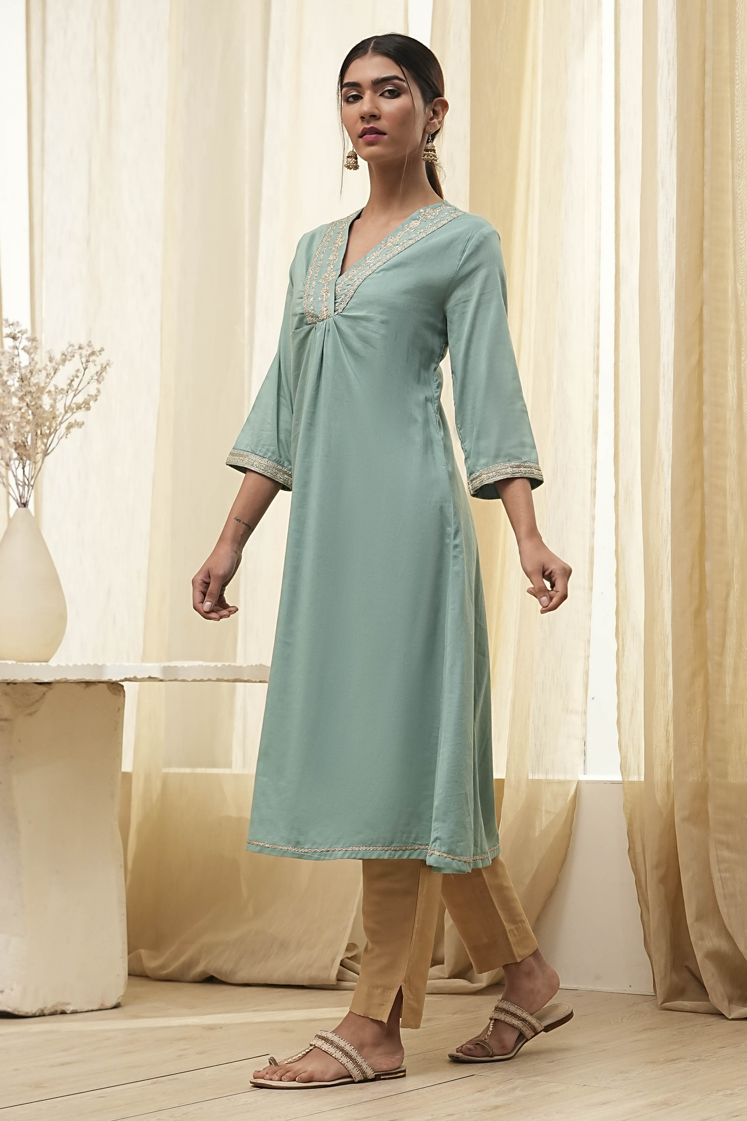 Dull Blue Pure Cotton Gathered Kurta image number 2