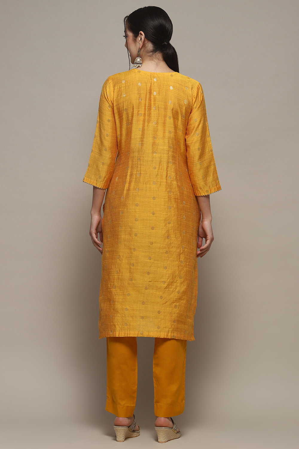 Green Cotton Unstitched Suit set image number 6