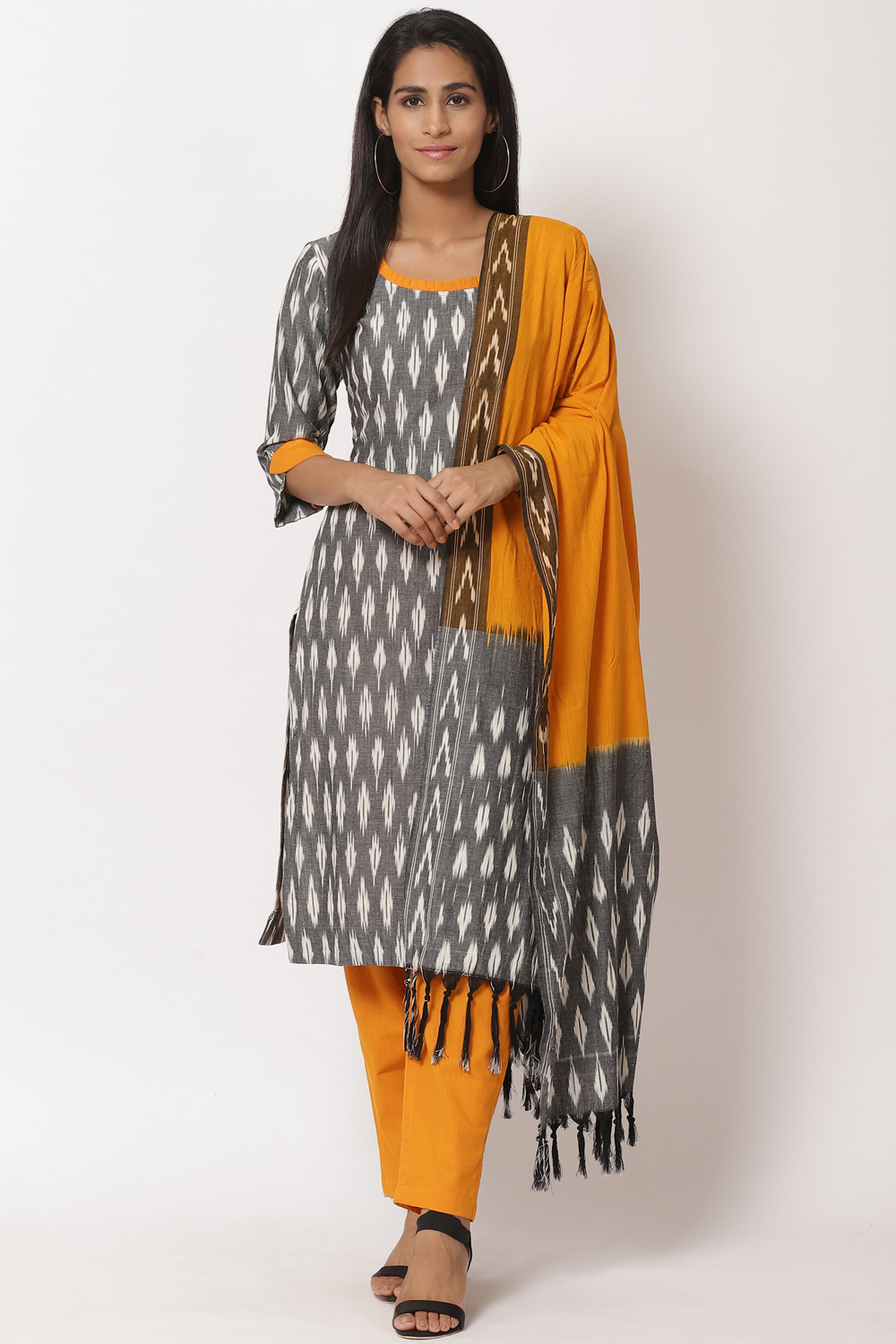 Grey Cotton Ikkat Easy Stitch Suit Set image number 0