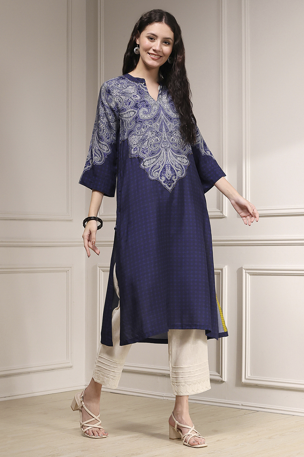 Olive Green Printed Straight Kurta image number 4