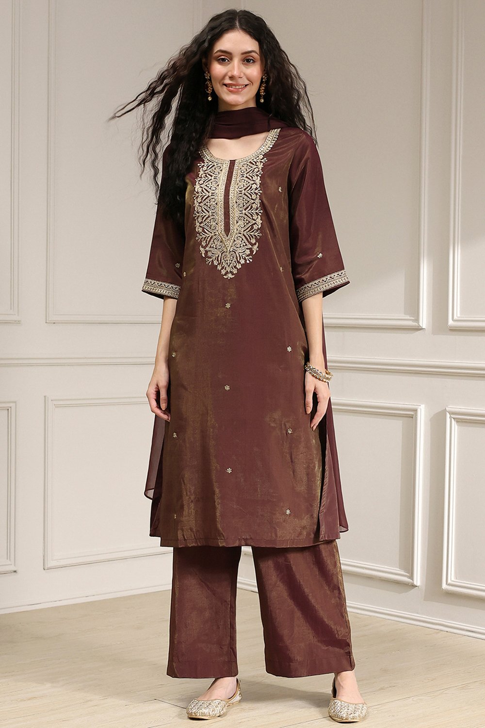 Green Viscose Rayon Straight Solid Suit Set image number 6