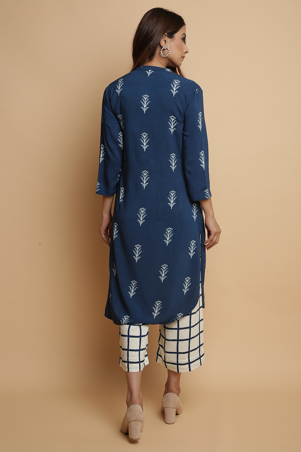 Navy Rayon Straight Kurta Palazzo Suit Set image number 4