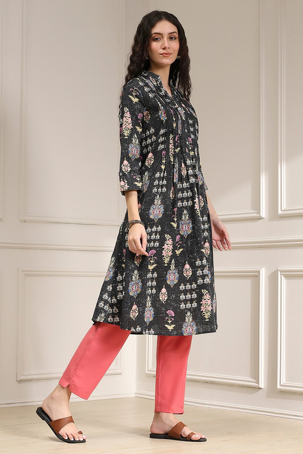Black Cotton Printed A-Line Kurta image number 4