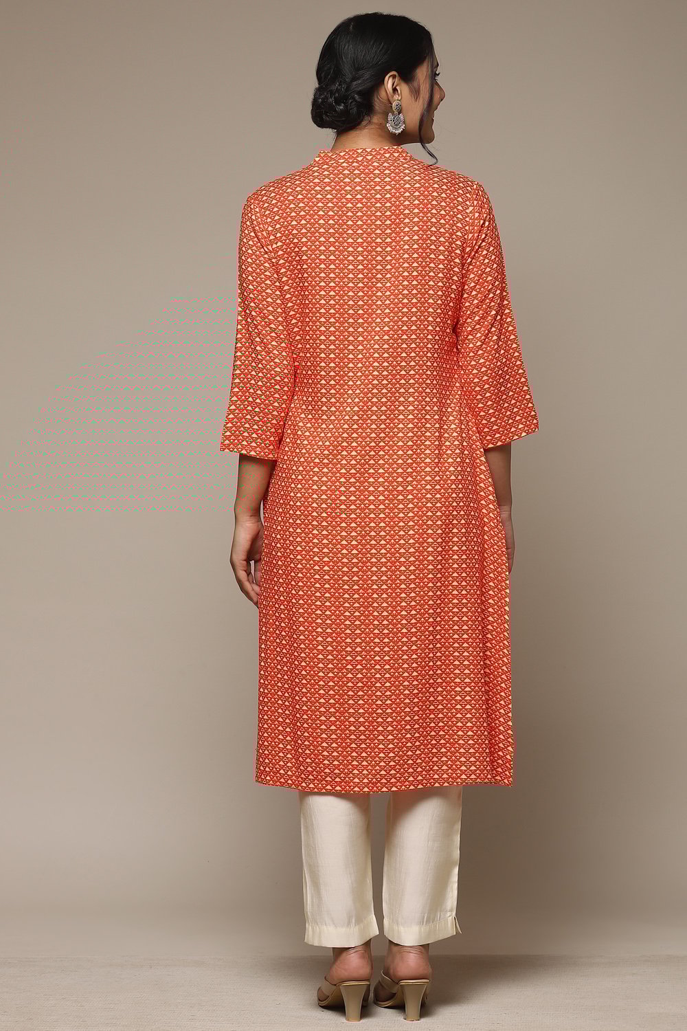 Orange Rayon Straight Printed Kurta image number 4