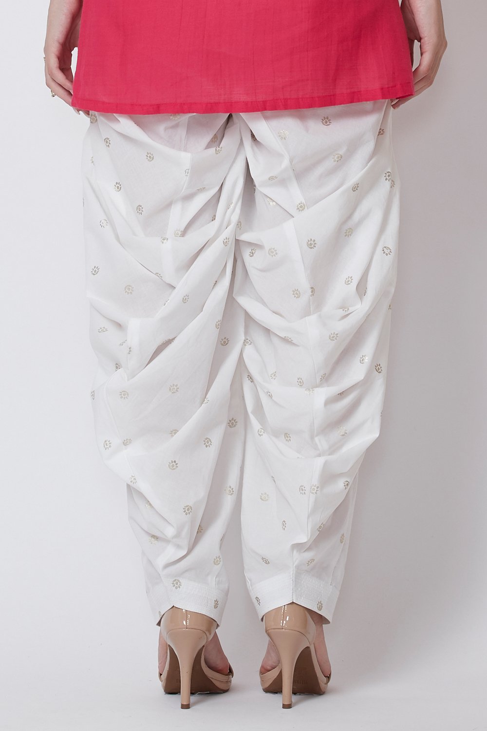 Off White Cotton Solid Salwar image number 4