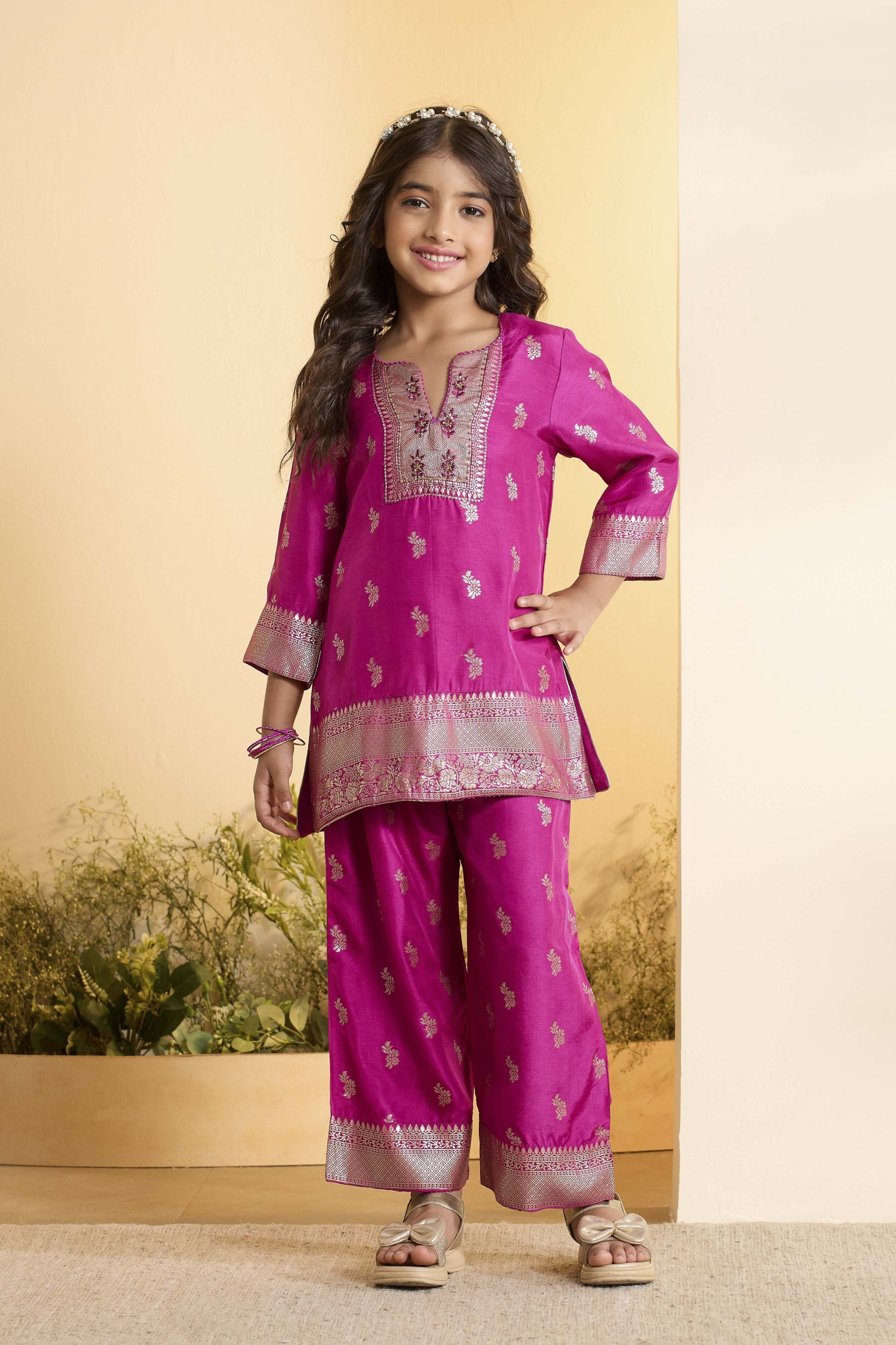 Purple Printed Straight Kurta Set image number 6