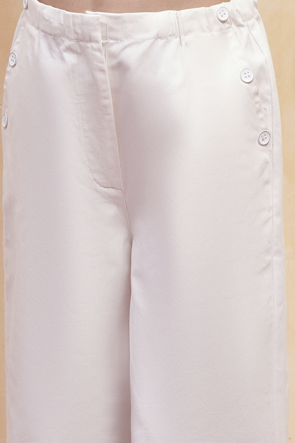 White Cotton Set image number 2