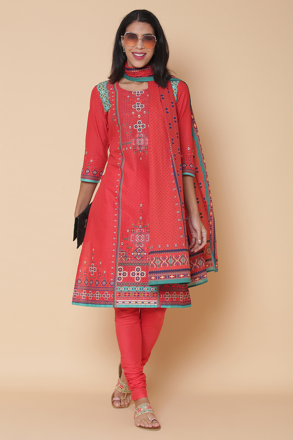 Red Cotton Straight Kurta Churidar Suit Set image number 0