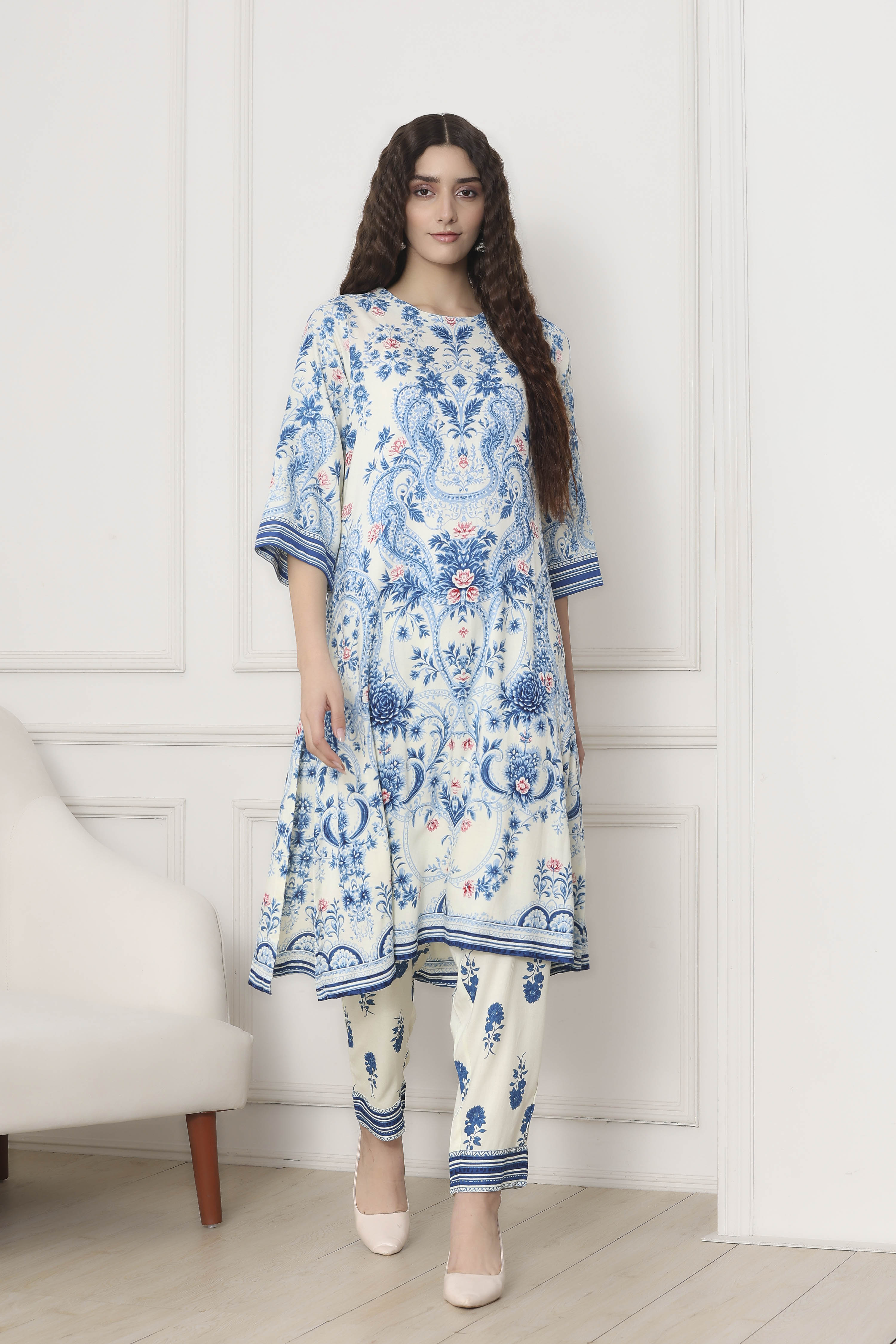 Blue Viscose Rayon Straight Suit Set image number 6