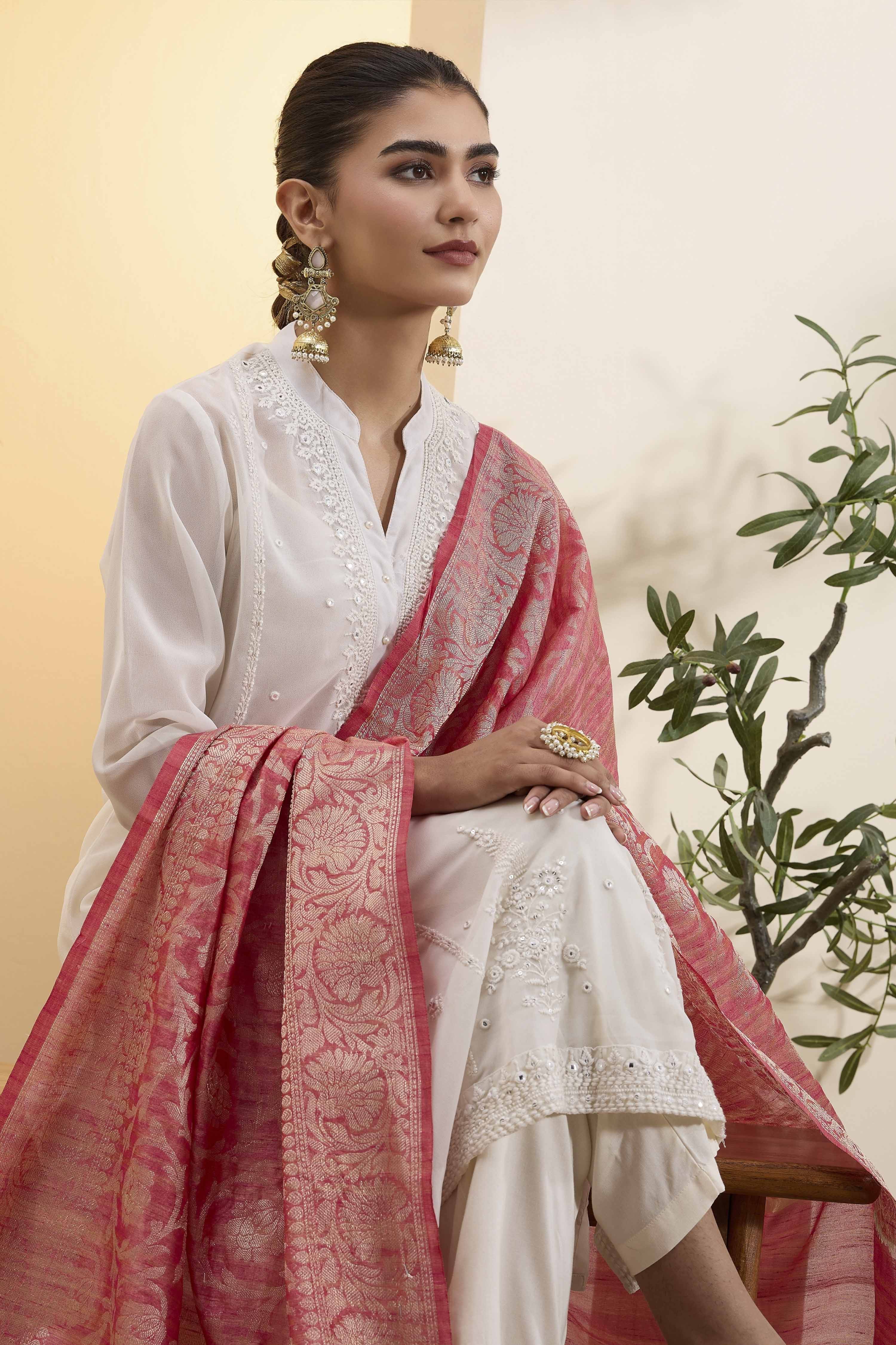Red Poly Zari Dupatta image number 2
