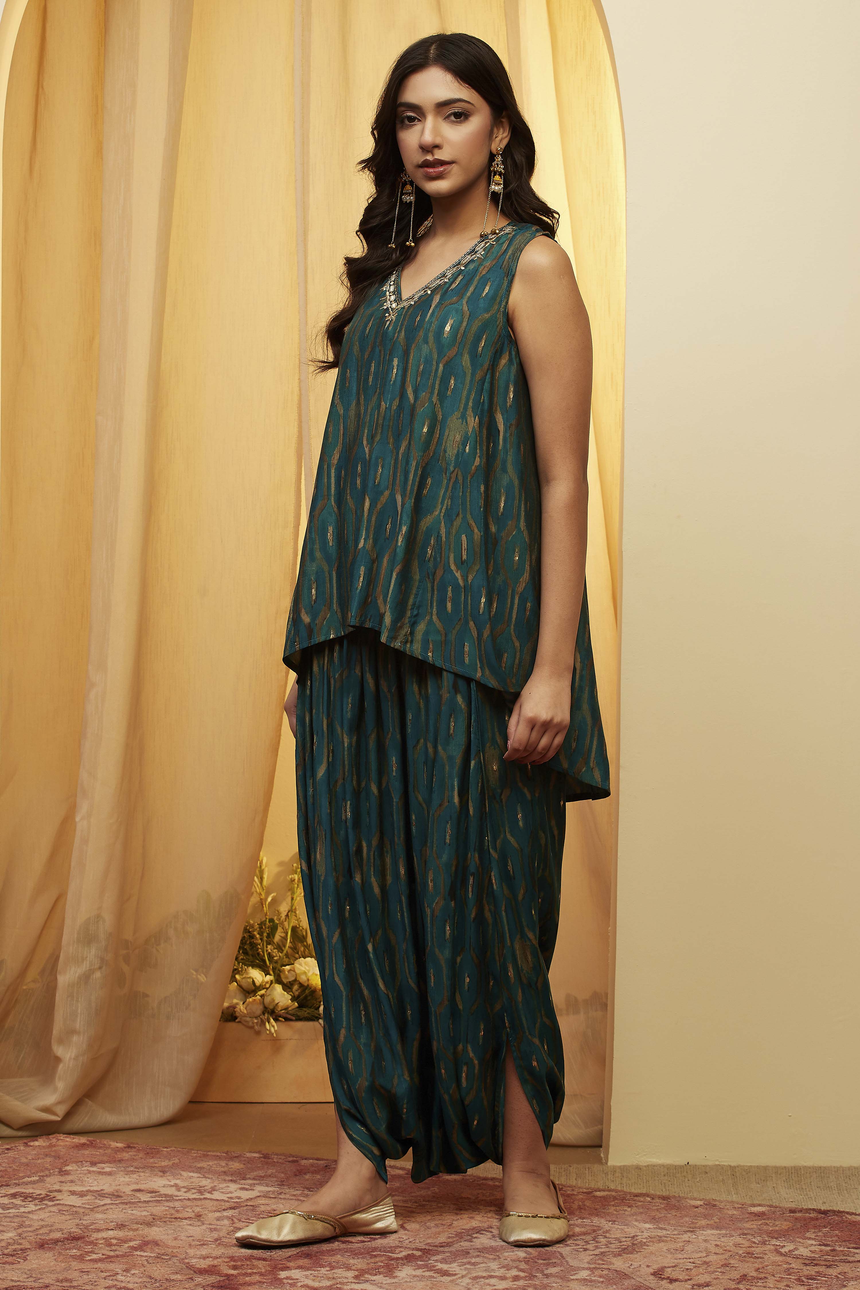 Teal Viscose Blend Straight Kurta Pants Set image number 2