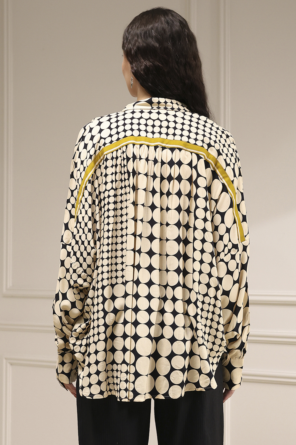 Ivory Viscose Asymmetric Printed Top image number 3