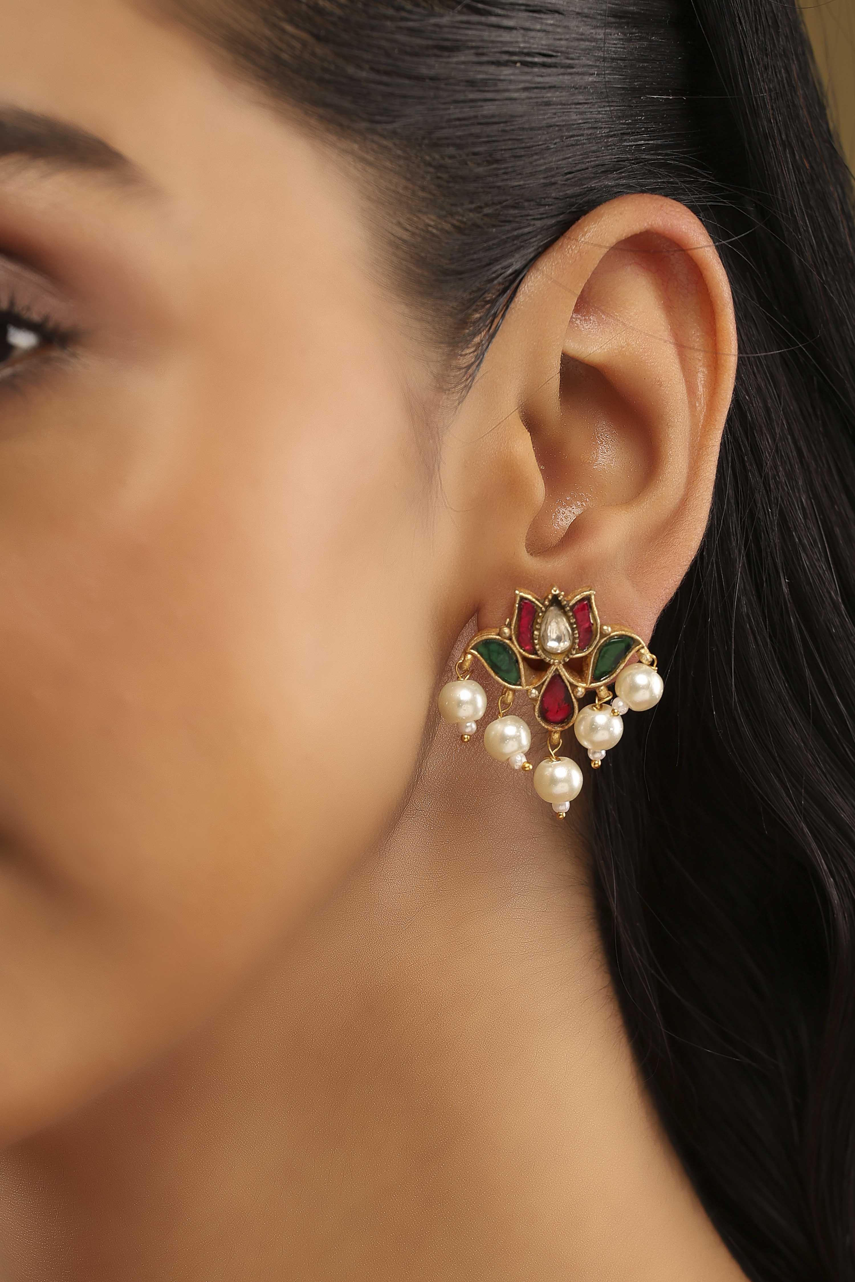 Multicolour Brass Studded Studs image number 1