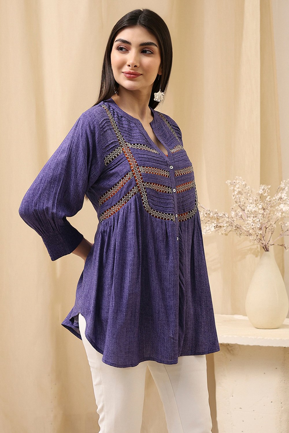 Blue Printed Straight Short Kurta image number 3