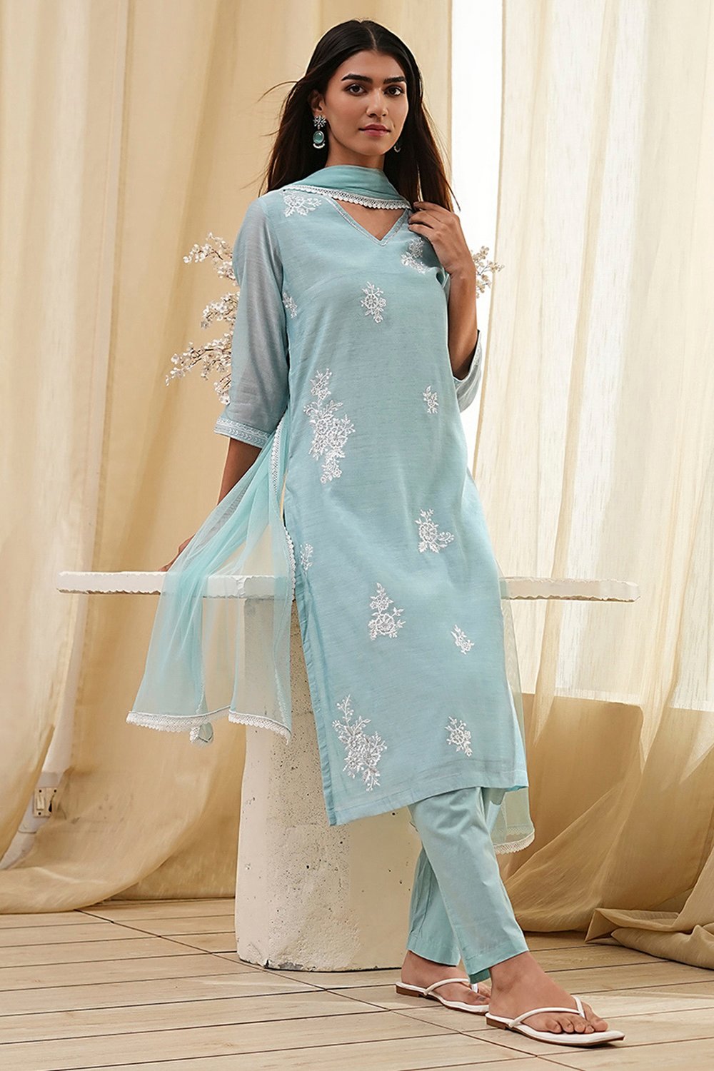 Aqua Embroidered Straight Suit Set image number 0