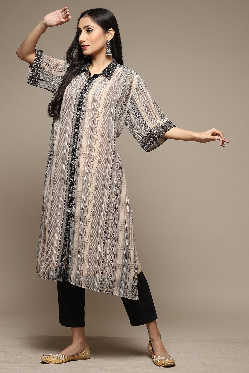 Beige & Black Cotton Blend Straight Printed Kurta image number 6