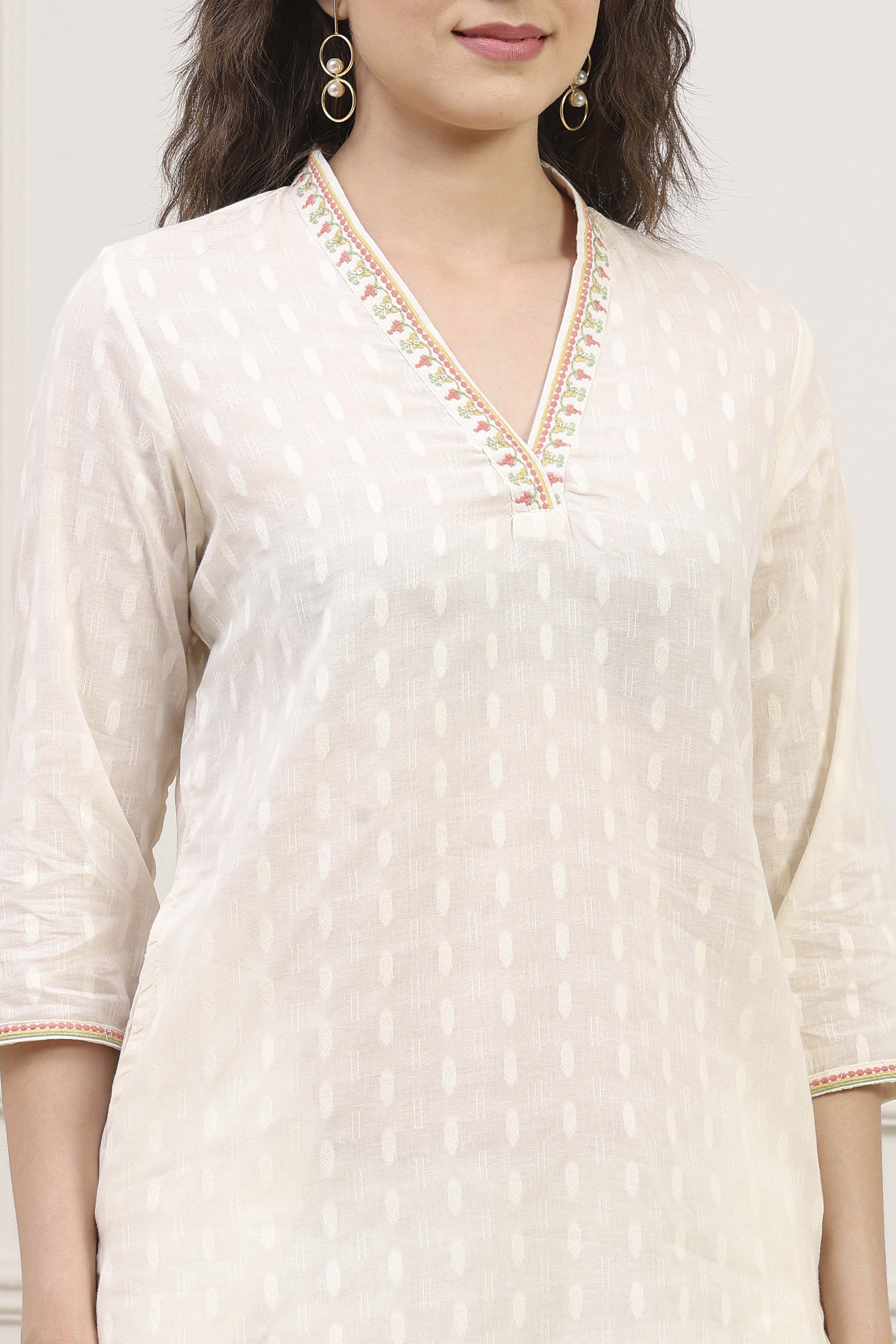 Off White Cotton Straight Kurta image number 1