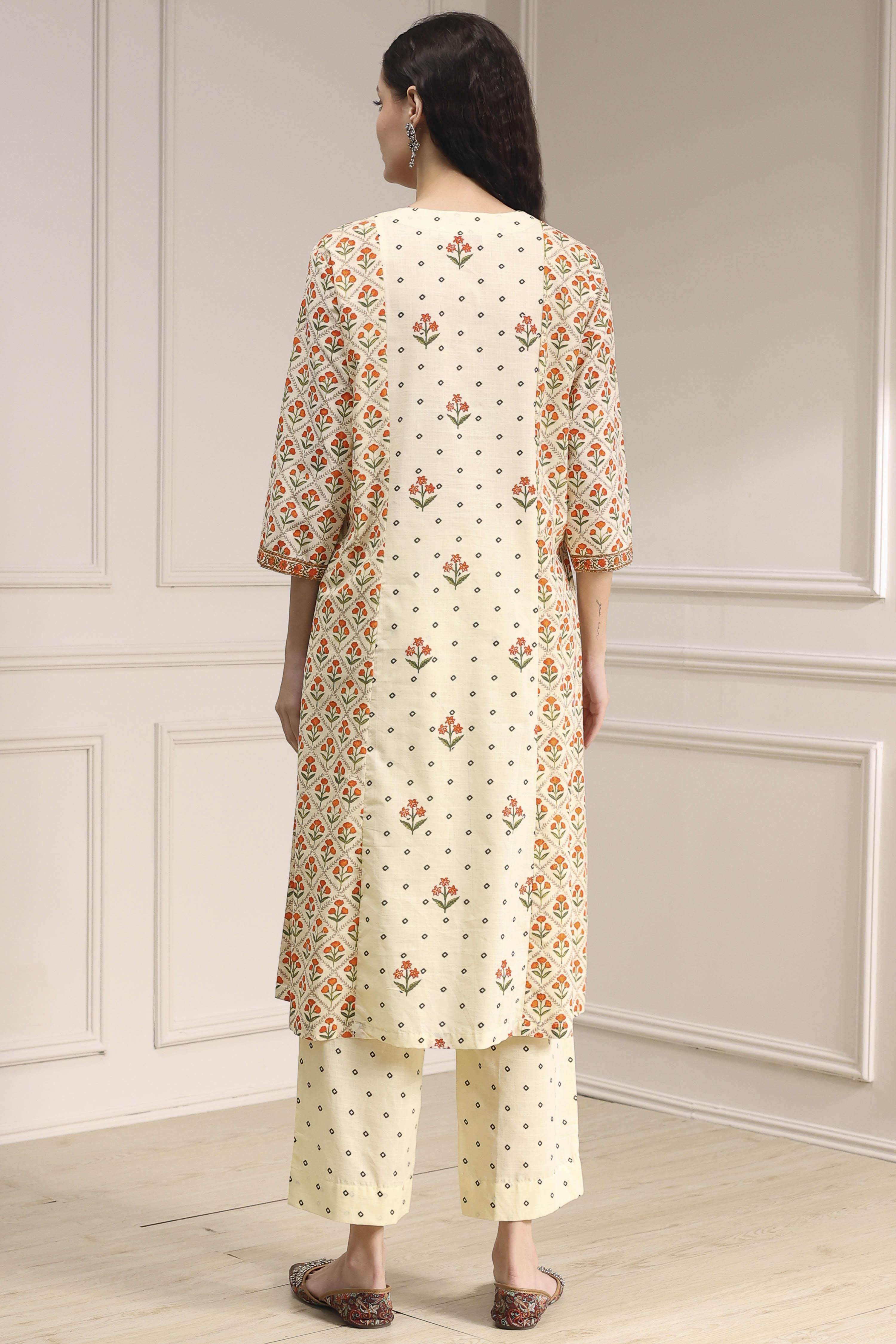 Beige Cotton Printed A-Line Suit Set image number 4