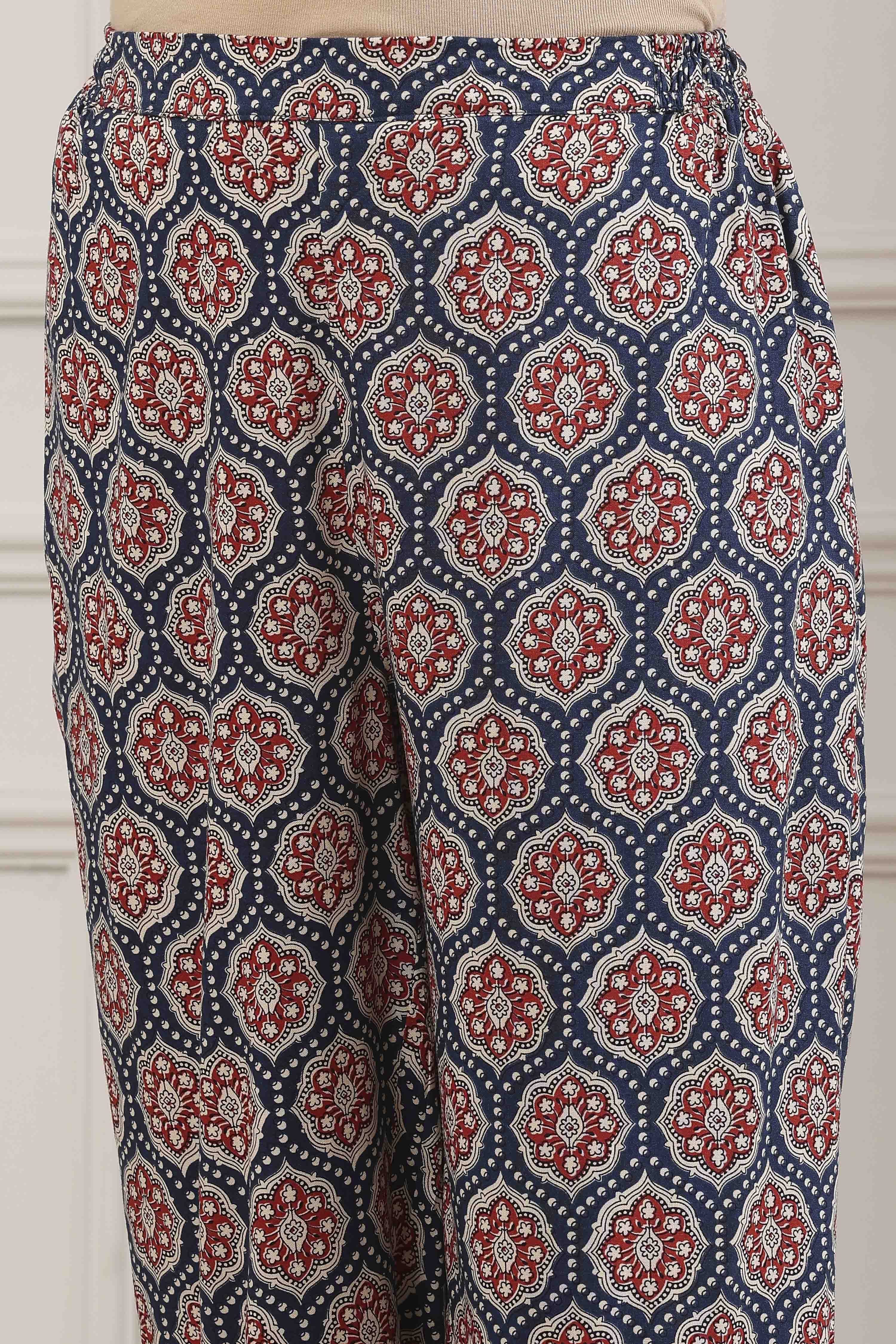 Blue Viscose Rayon Straight Kurta Pants Set image number 2