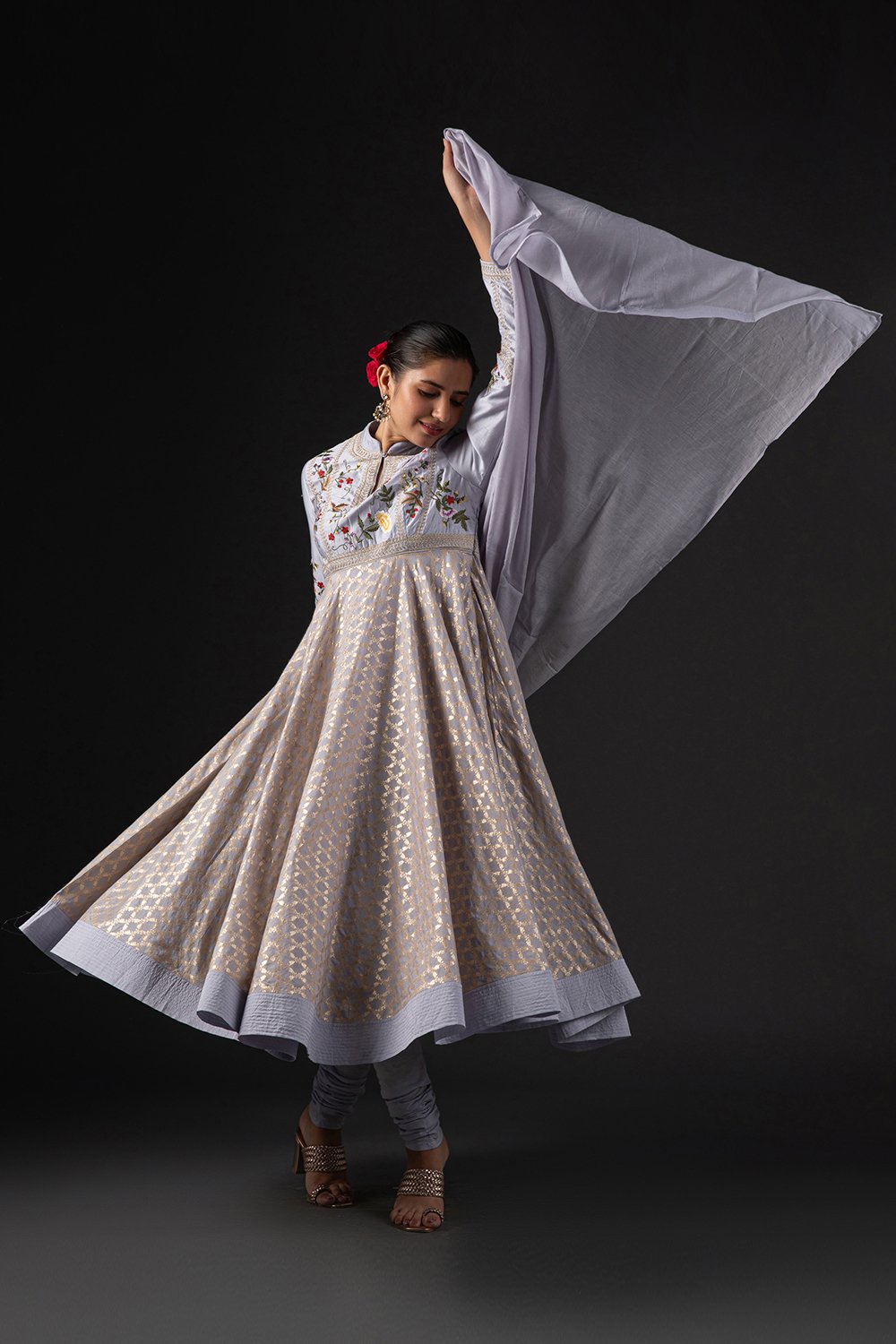 Rohit Bal Off White Cotton Silk Anarkali Embroidered Suit Set image number 8