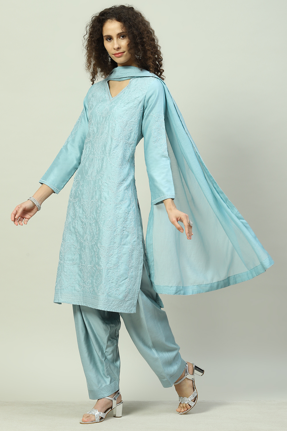Berry Red Cotton Silk Straight Kurta Salwar Pant Suit Set image number 4
