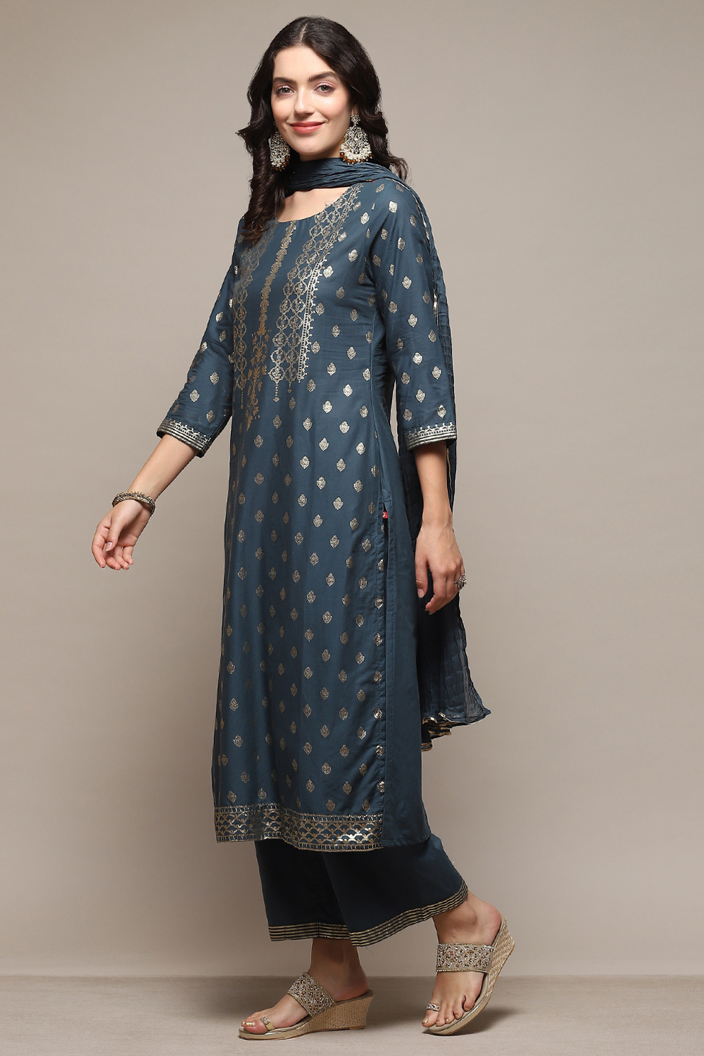Blue Voile Relaxed Kurta Palazzo Suit Set image number 4