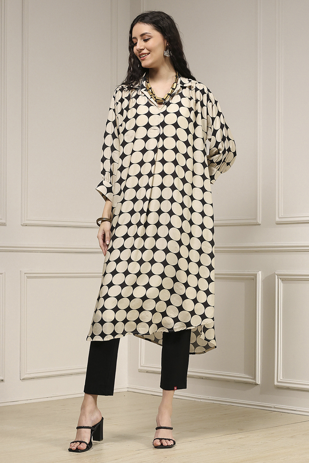 Ivory Viscose A-Line Printed Kurta image number 6