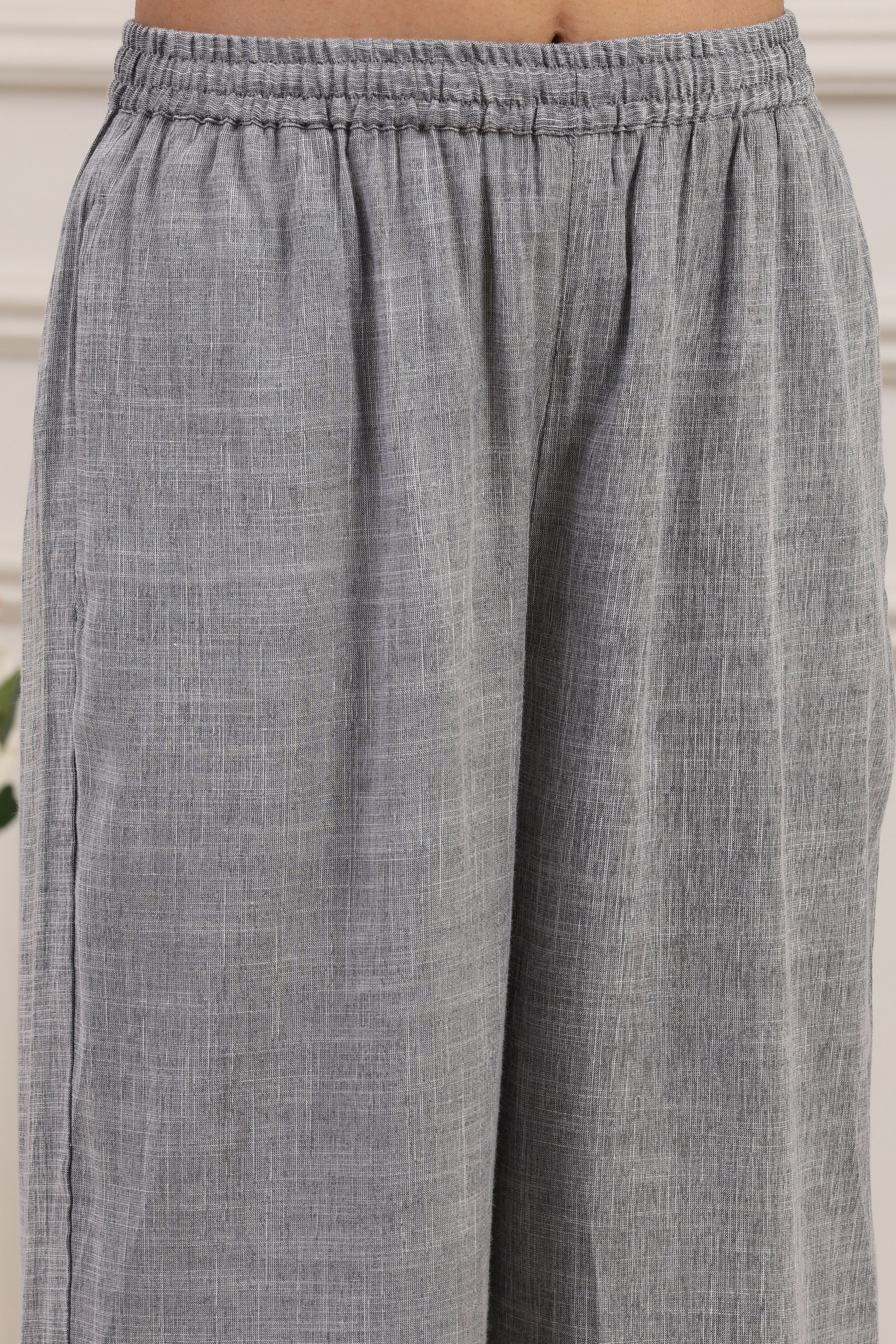 Black Polyester Yarndyed Straight Suit Set image number 3
