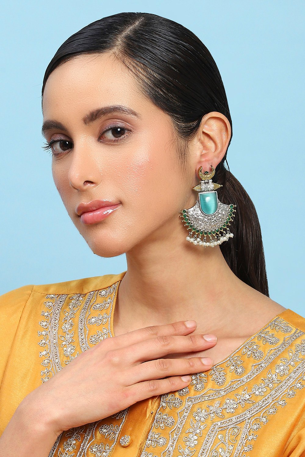 Blue Alloy Drop & Danglers image number 3