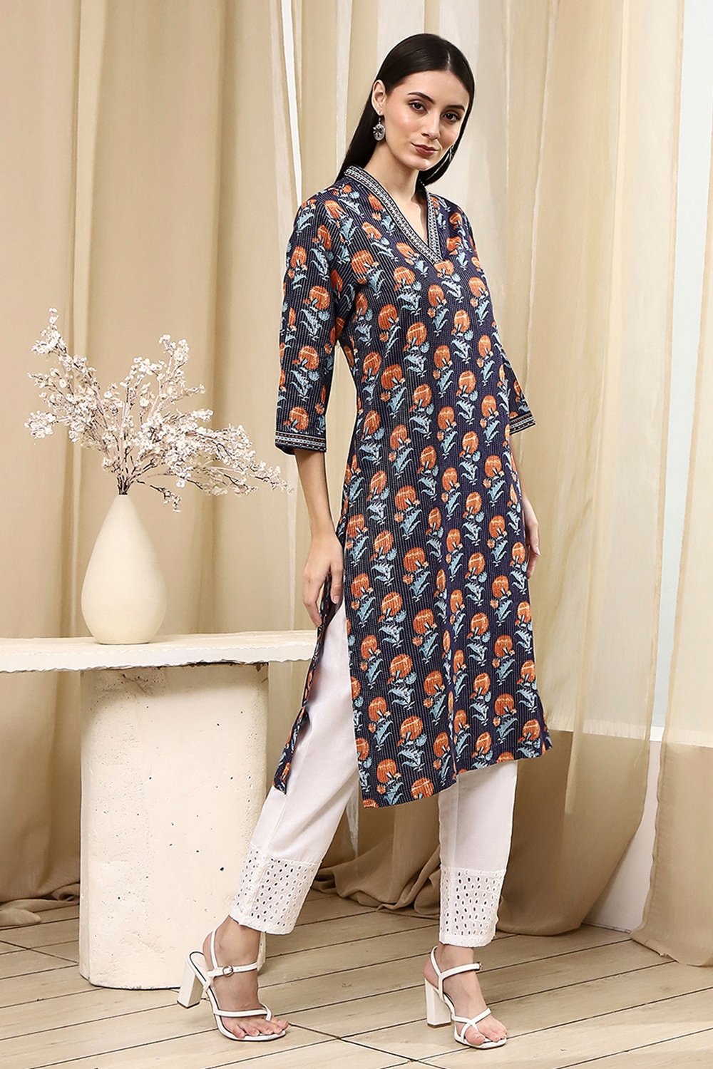 Blue Cotton Printed Straight Kurta image number 4